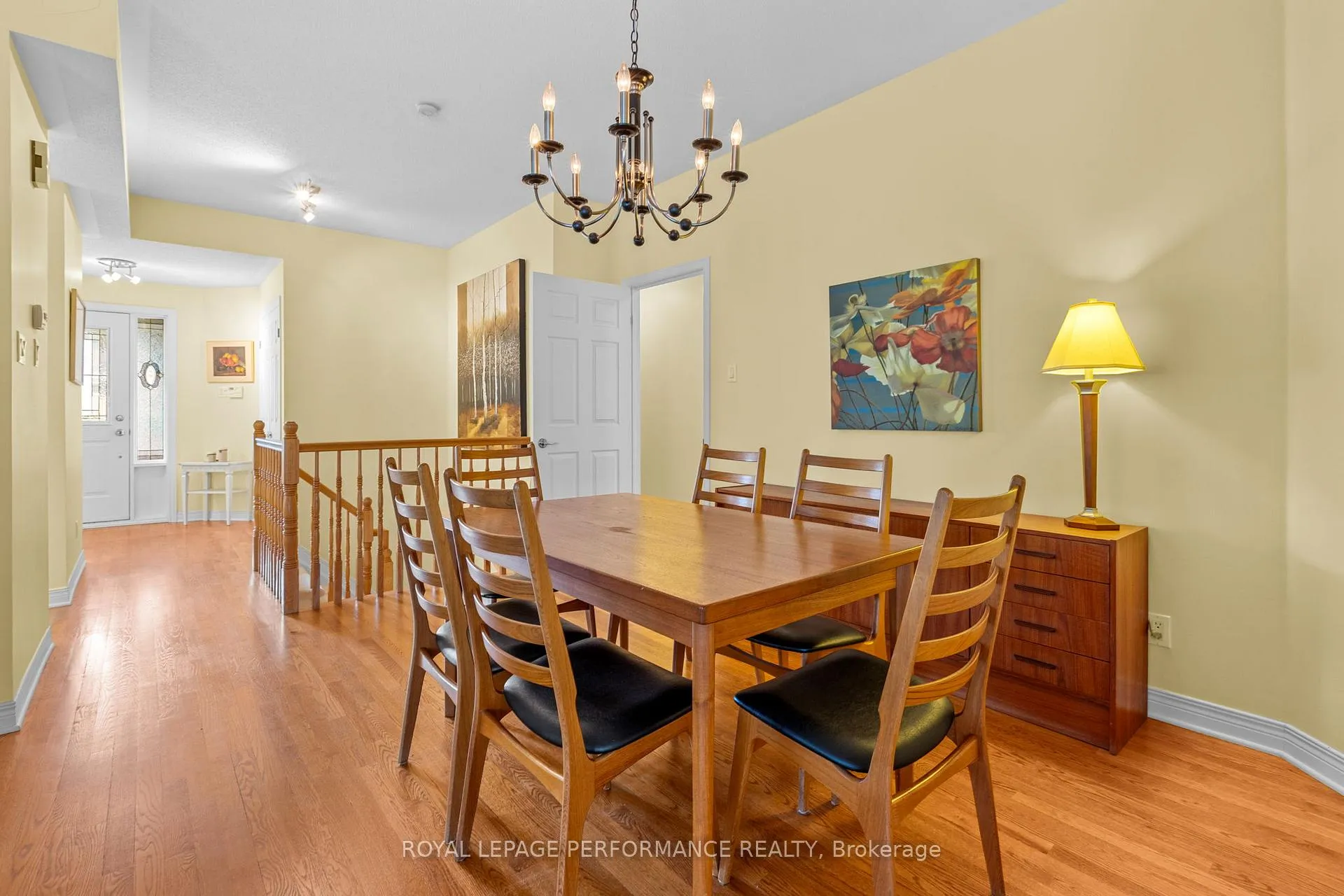 Photo 11 of 7 Roseglen Private, Ottawa, Playfair Park — HOMEH