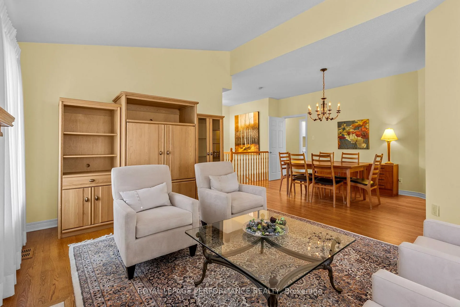Photo 14 of 7 Roseglen Private, Ottawa, Playfair Park — HOMEH