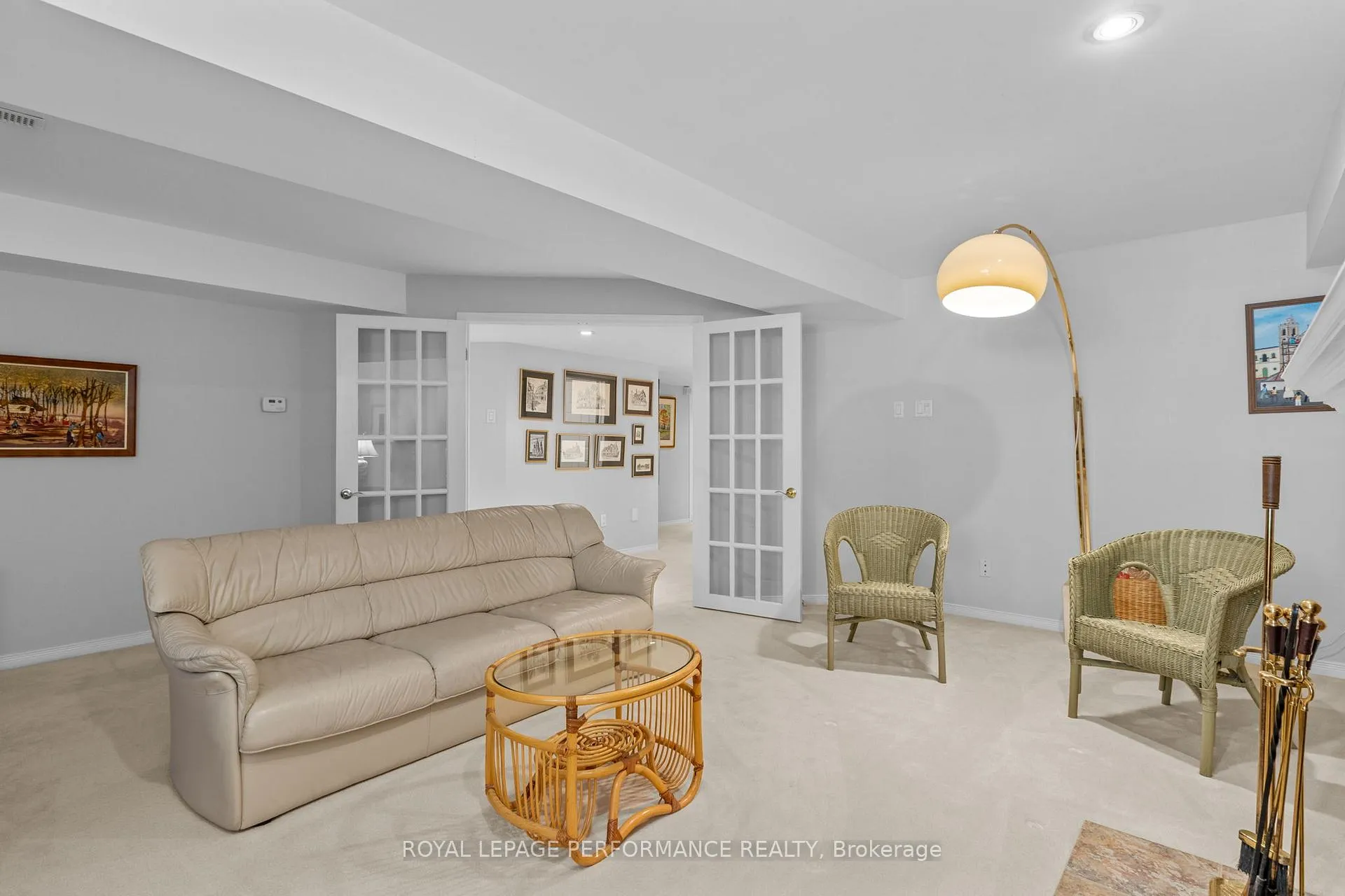 Photo 30 of 7 Roseglen Private, Ottawa, Playfair Park — HOMEH