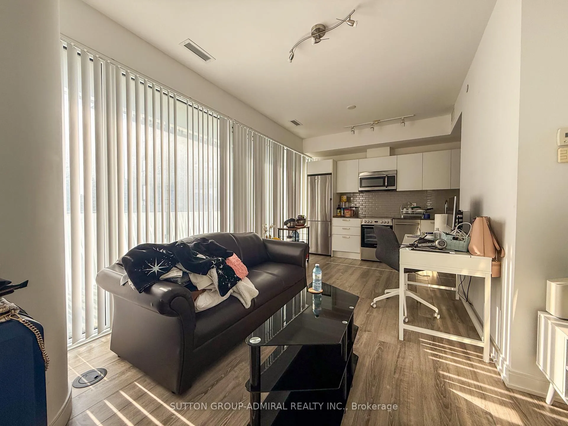 Photo 6 of Unit 2204, 42 Charles Street E, Toronto, Church-Yonge Corridor — HOMEH