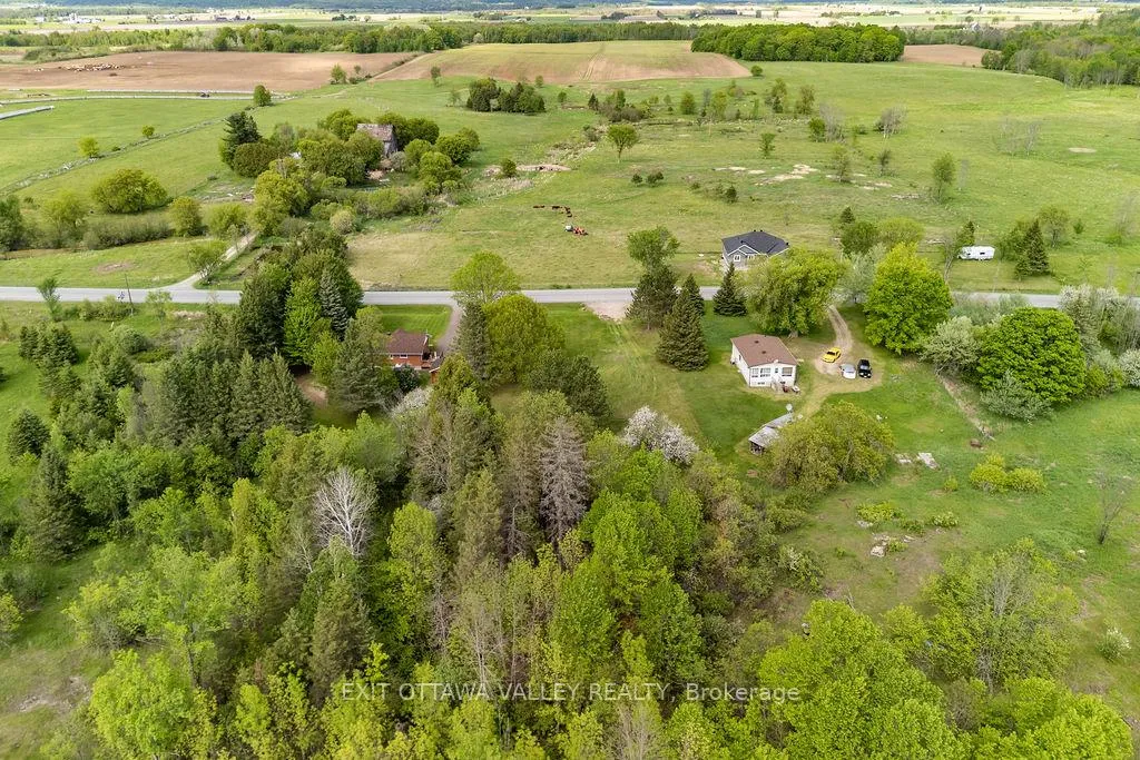 Photo 9 of 00 Mineview Road, Whitewater Region, Whitewater Region — HOMEH