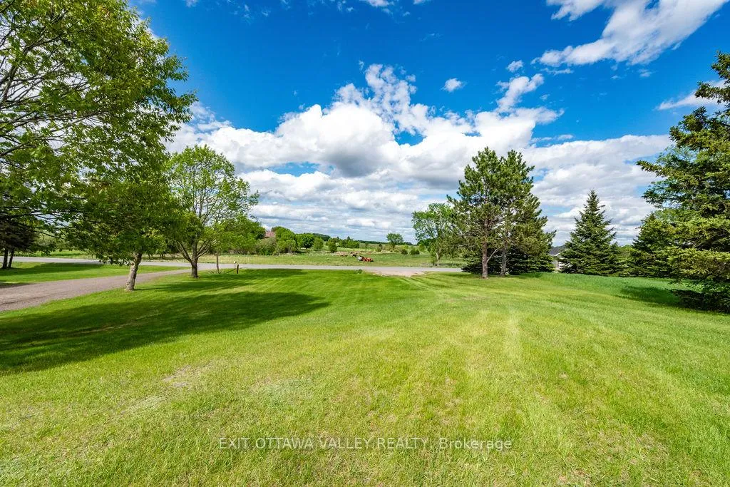 Photo 19 of 00 Mineview Road, Whitewater Region, Whitewater Region — HOMEH