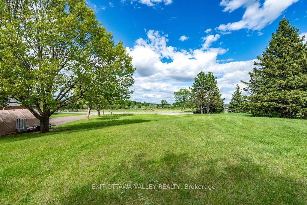 Photo 20 of 00 Mineview Road, Whitewater Region, Whitewater Region — HOMEH