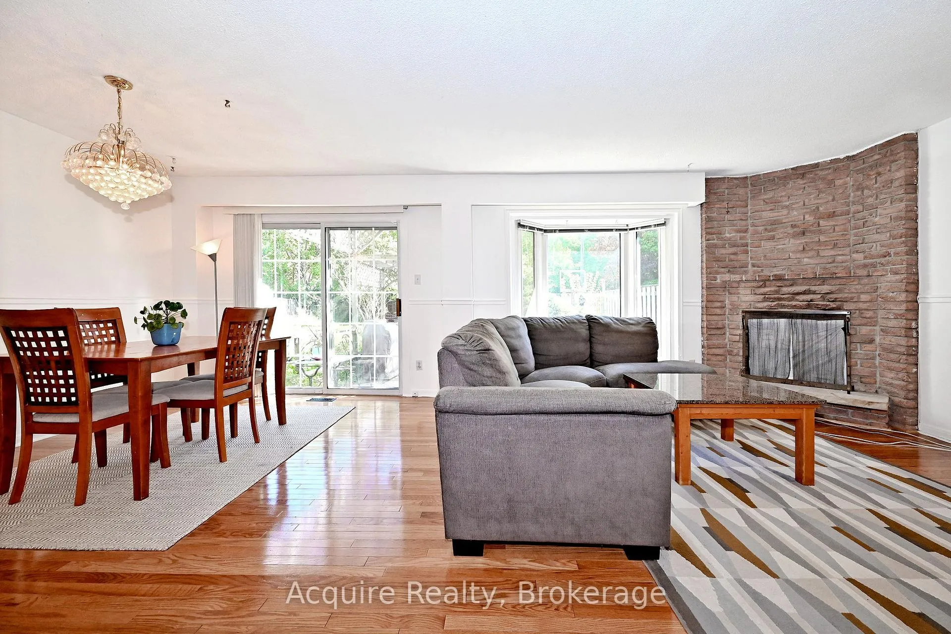 Photo 4 of 64 Bushmills Square, Scarborough, Agincourt North — HOMEH