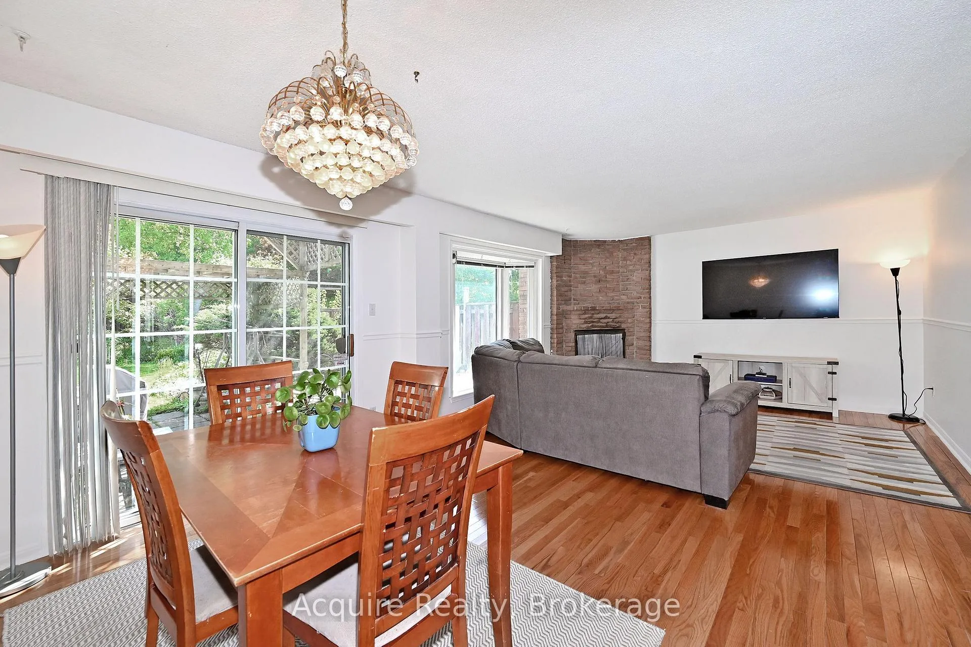 Photo 5 of 64 Bushmills Square, Scarborough, Agincourt North — HOMEH