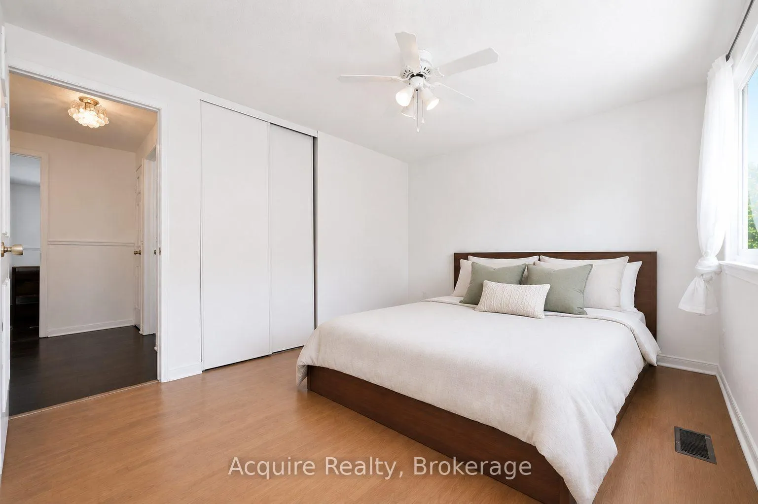 Photo 25 of 64 Bushmills Square, Scarborough, Agincourt North — HOMEH