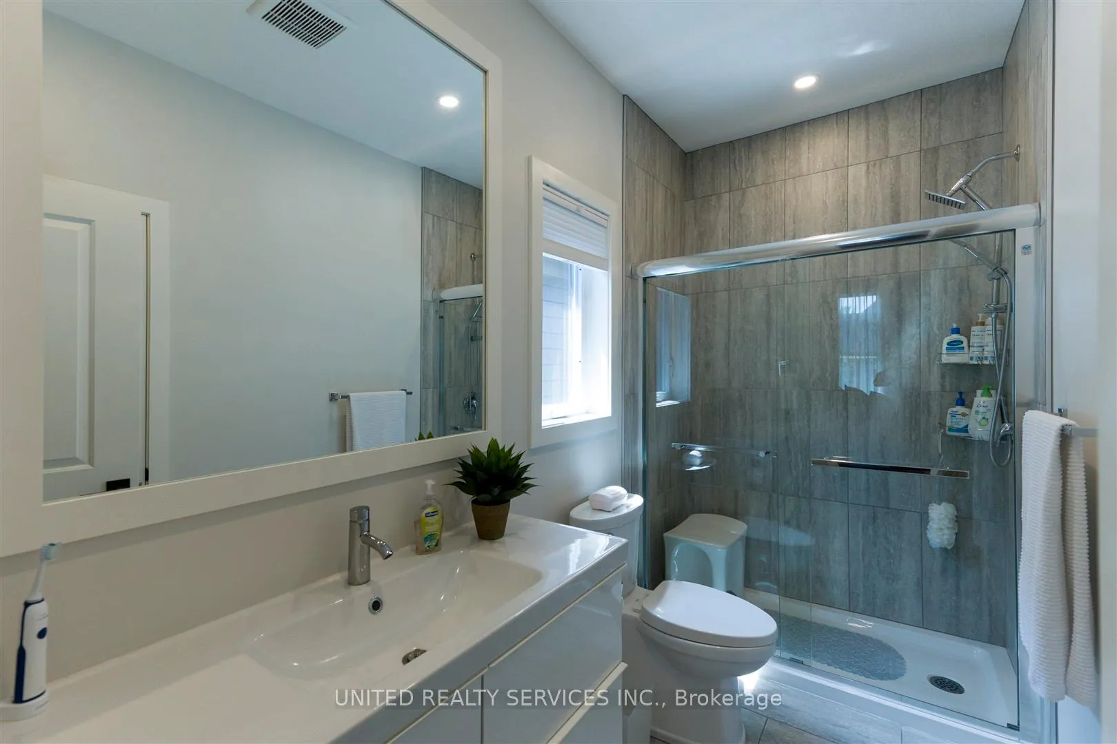 Photo 23 of Unit 51, 4700 Hamilton Road, Thames Centre, Rural Thames Centre — HOMEH