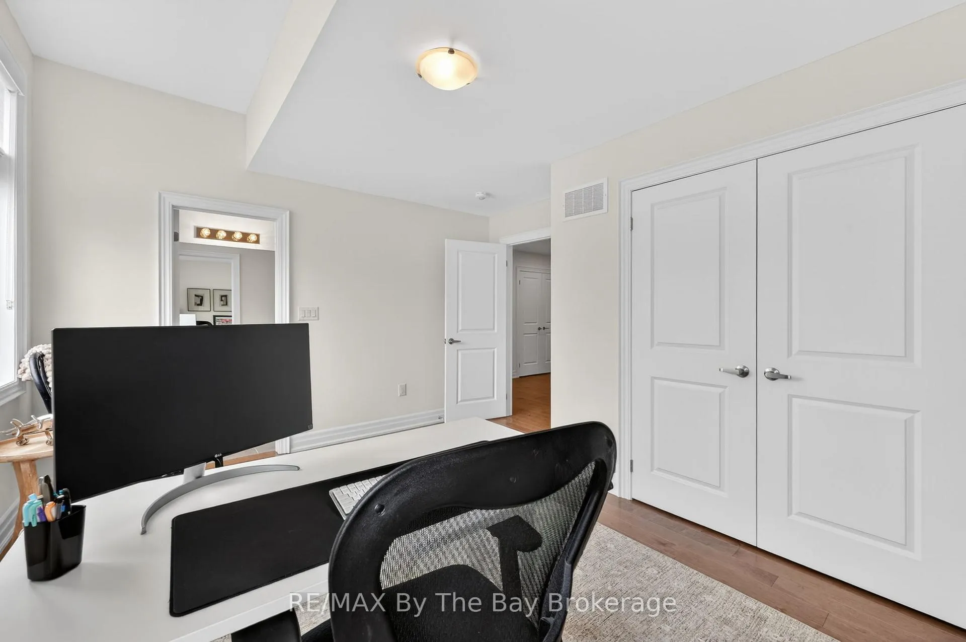 Photo 33 of 167 Rosanne Circle, Wasaga Beach — HOMEH