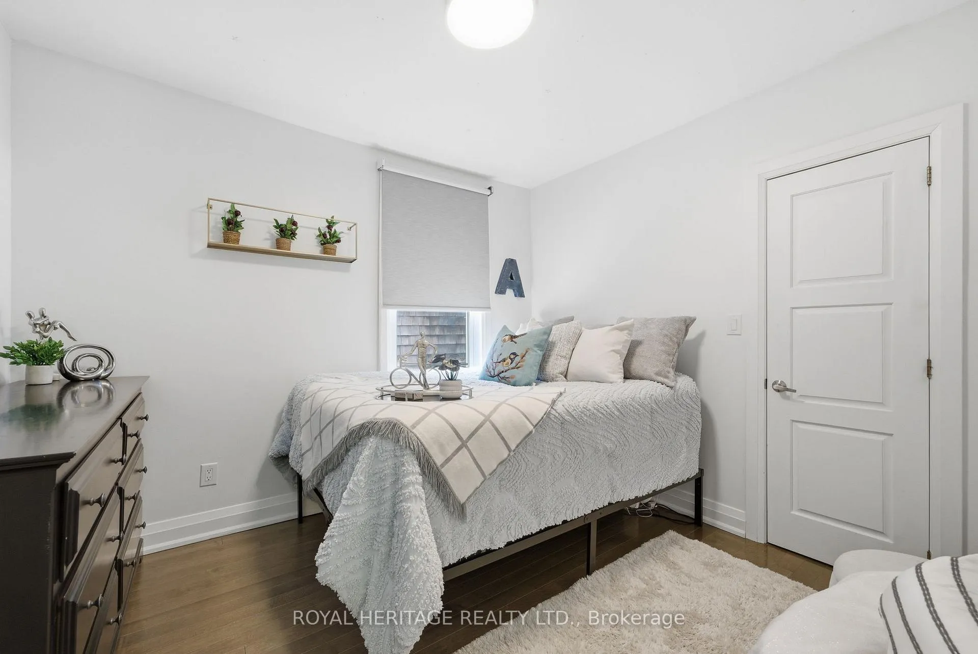 Photo 15 of 268 Hiawatha Road, Toronto, Greenwood-Coxwell — HOMEH