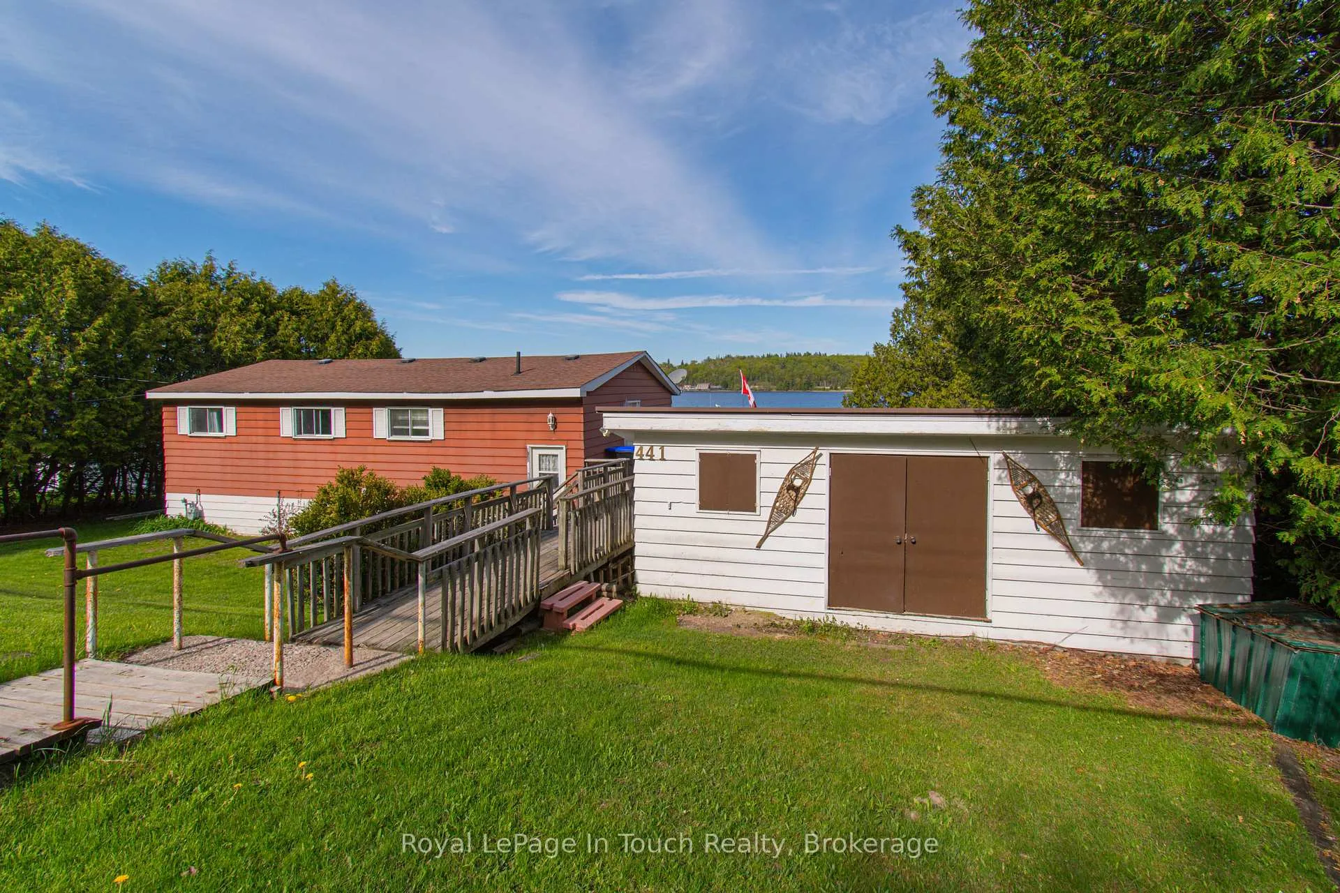 Photo 4 of 441 Champlain Road, Penetanguishene — HOMEH