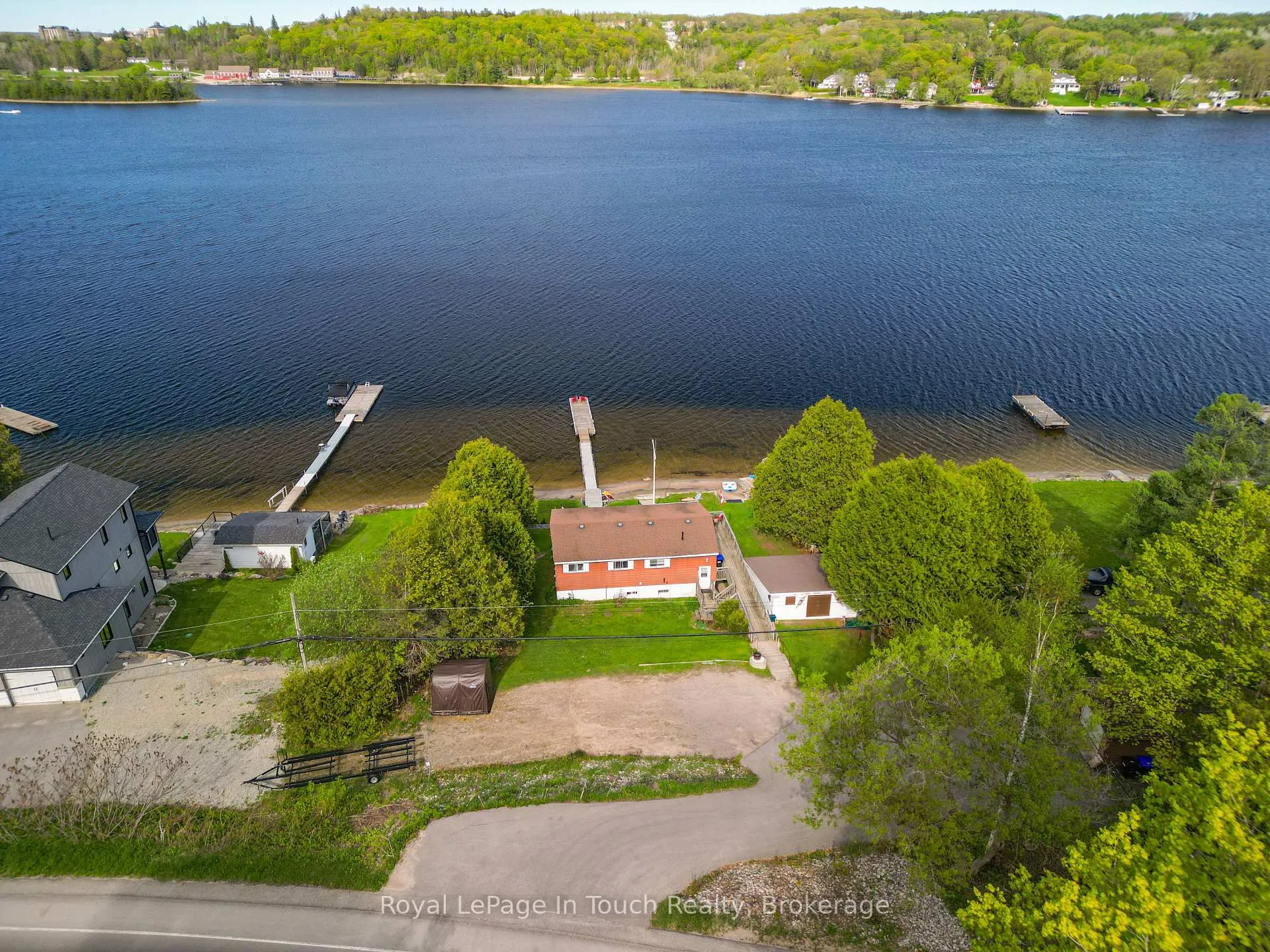 Photo 9 of 441 Champlain Road, Penetanguishene — HOMEH