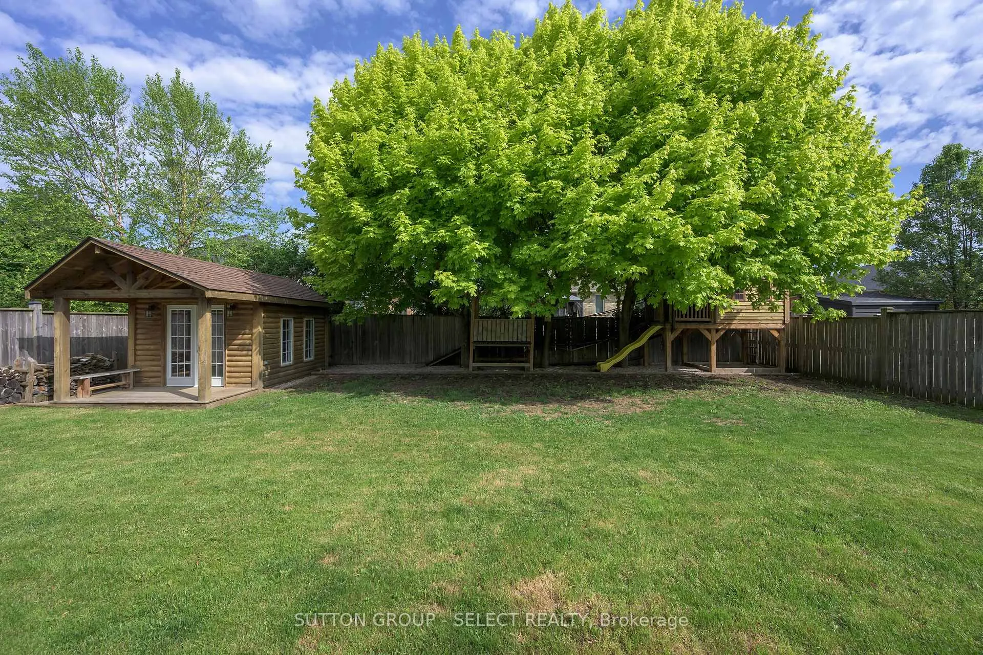 Photo 6 of 220 Boyd Boulevard, Zorra, Thamesford — HOMEH