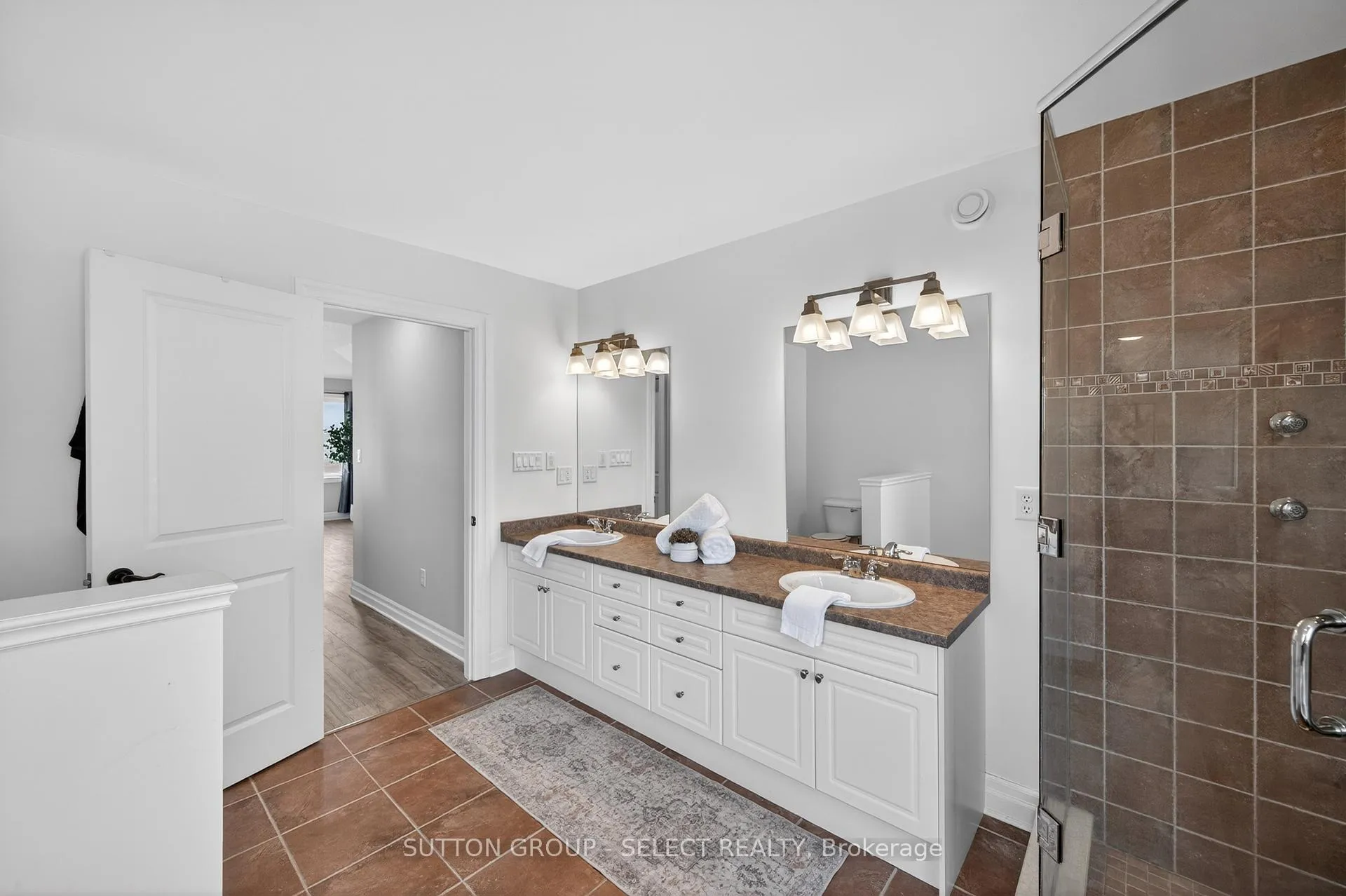 Photo 30 of 220 Boyd Boulevard, Zorra, Thamesford — HOMEH