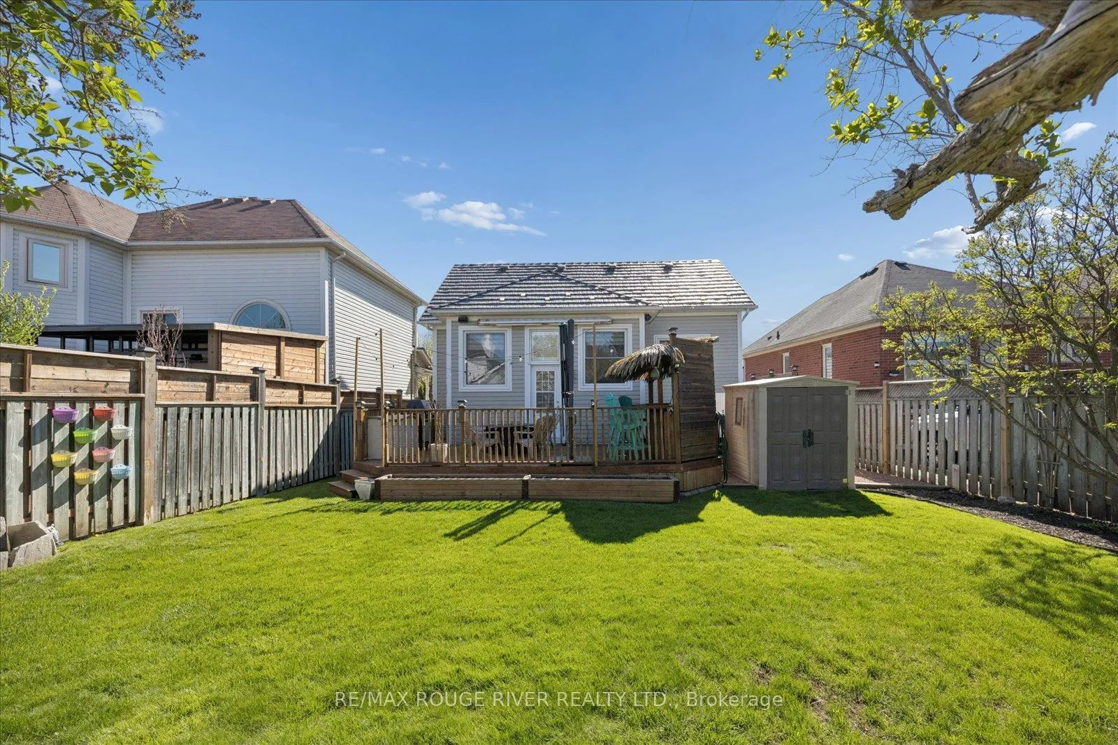 Photo 36 of 8 Rosemarie Crescent, Whitby, Brooklin — HOMEH
