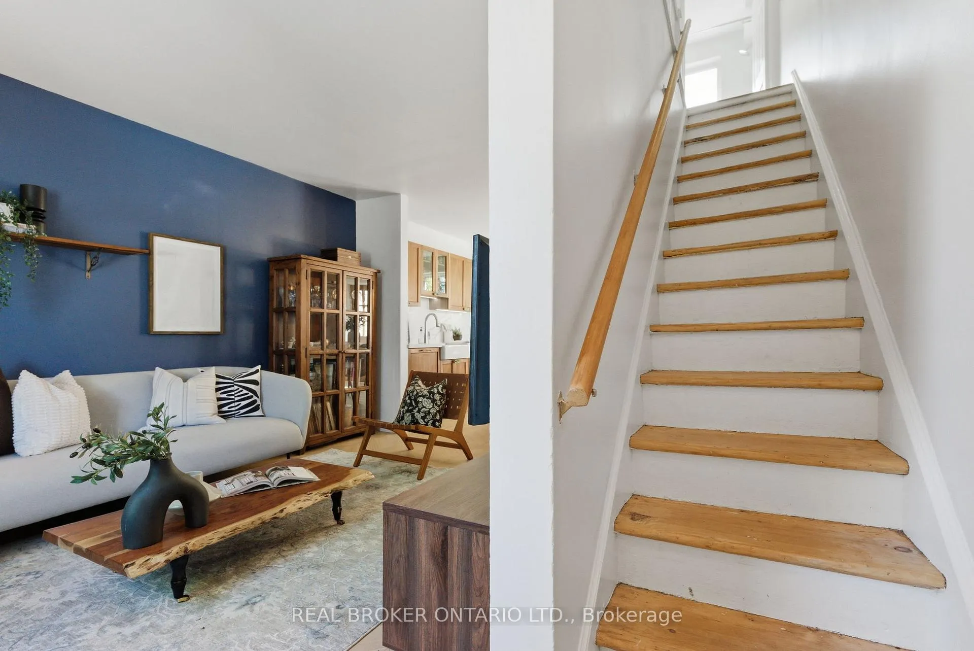 Photo 11 of 833 Sammon Avenue, Toronto, Danforth Village-East York — HOMEH