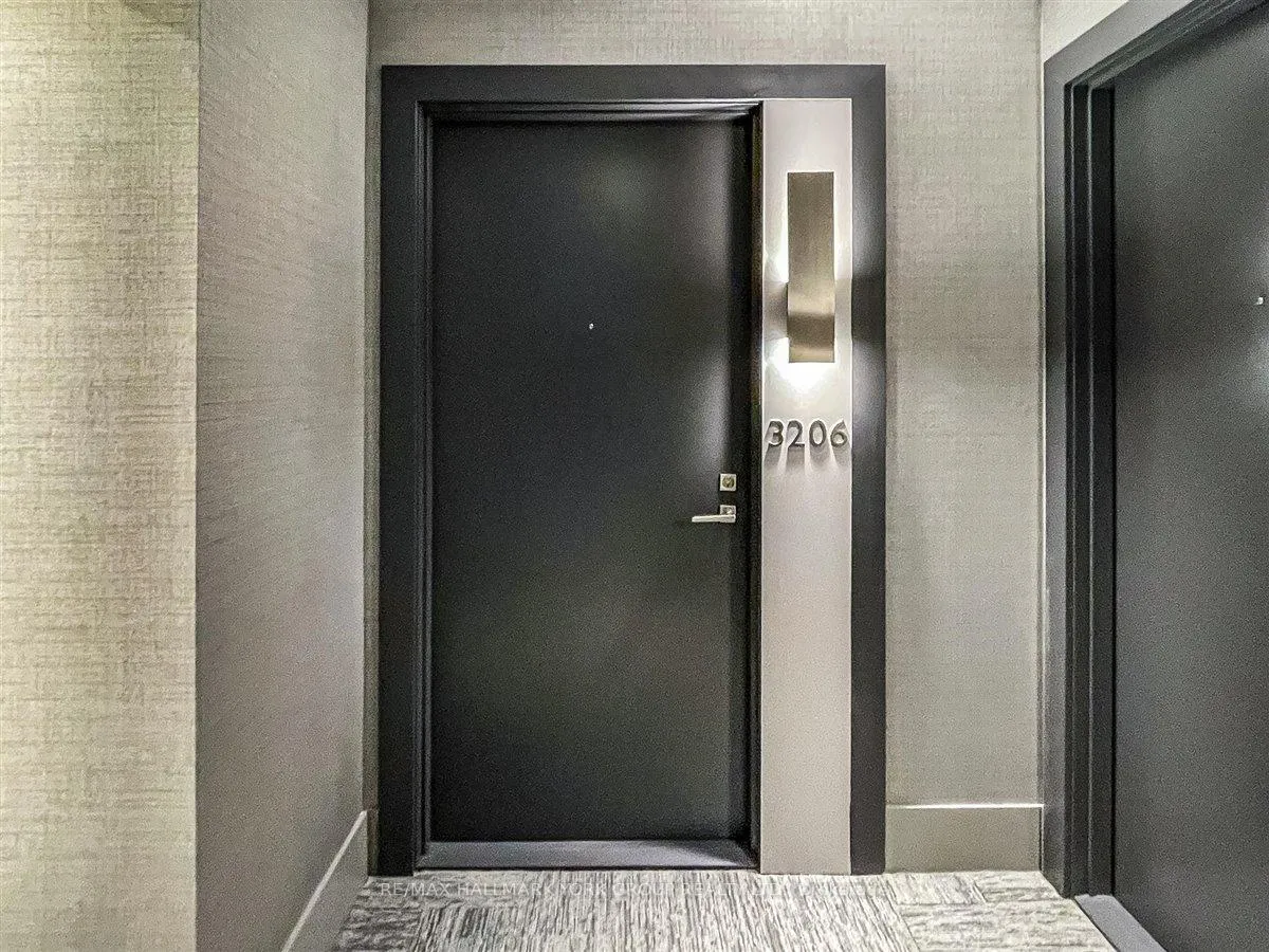 Photo 11 of Unit 3206, 2916 Highway 7 Road, Vaughan, Concord — HOMEH