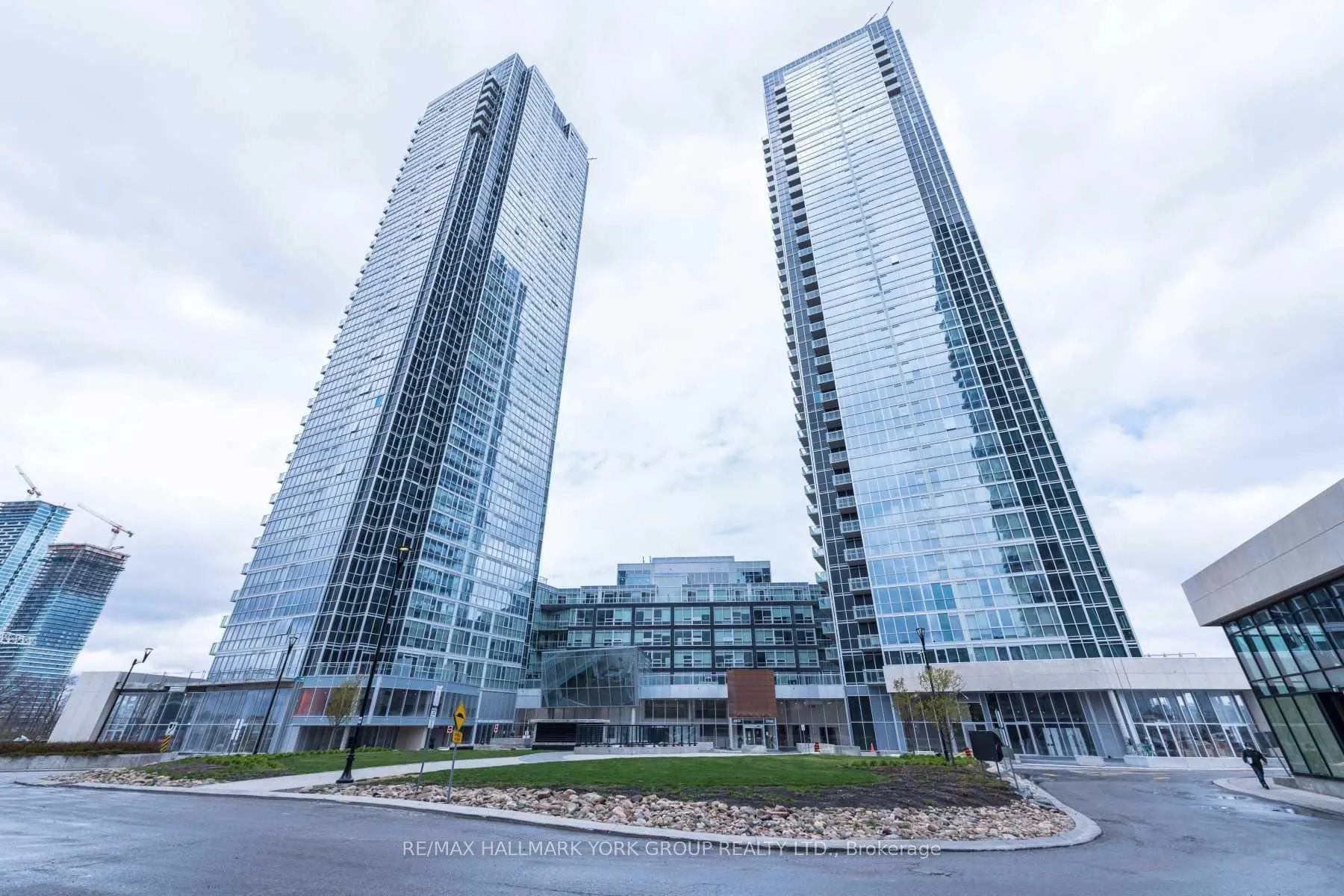 Photo 12 of Unit 3206, 2916 Highway 7 Road, Vaughan, Concord — HOMEH