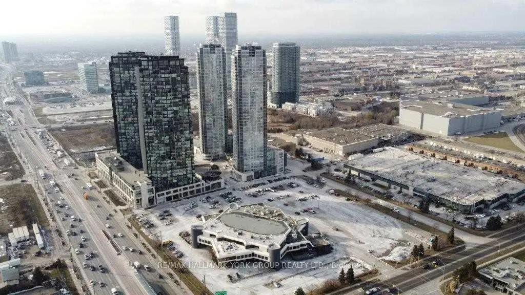Photo 26 of Unit 3206, 2916 Highway 7 Road, Vaughan, Concord — HOMEH