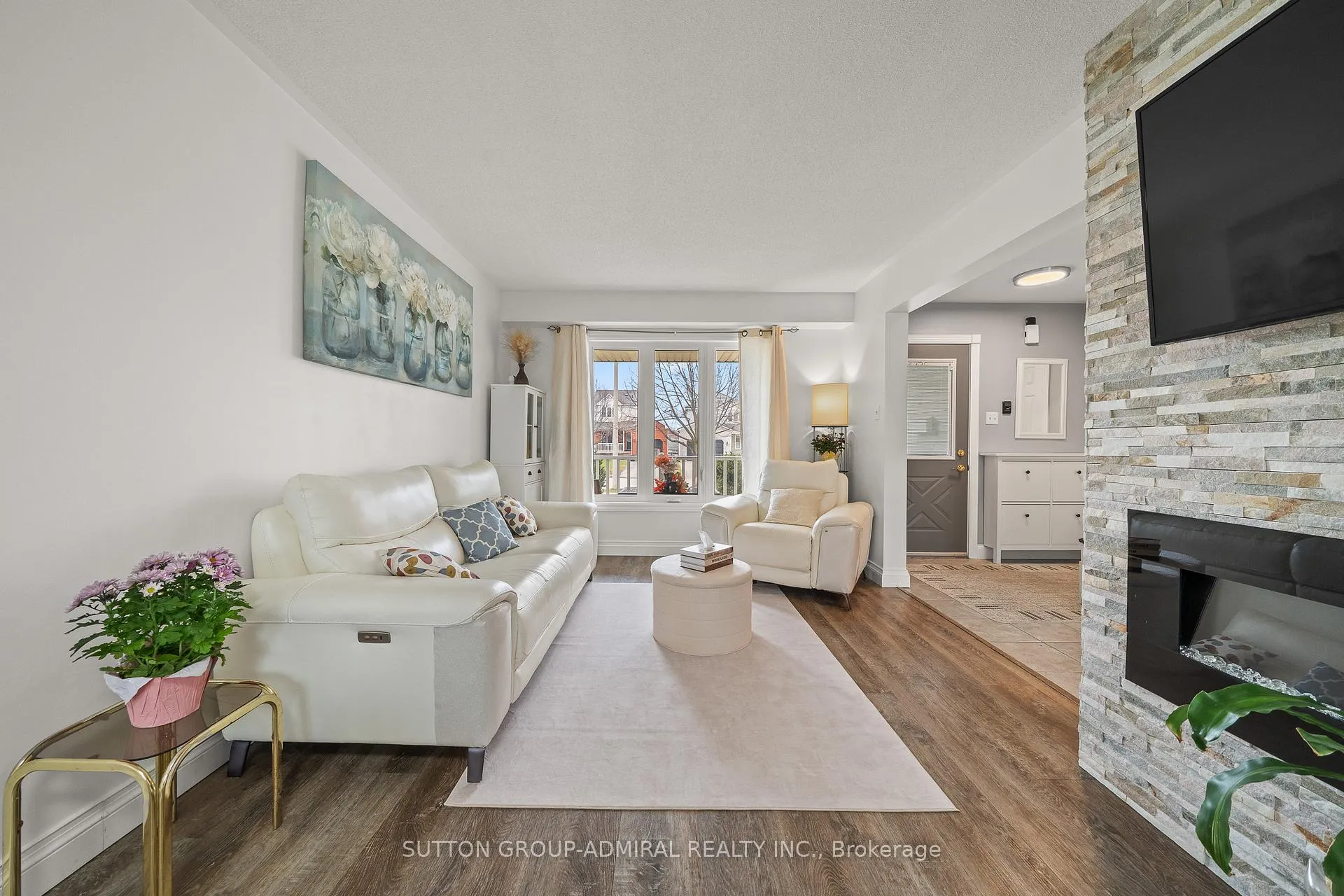 Photo 7 of 52 Moir Crescent, Barrie, Painswick North — HOMEH