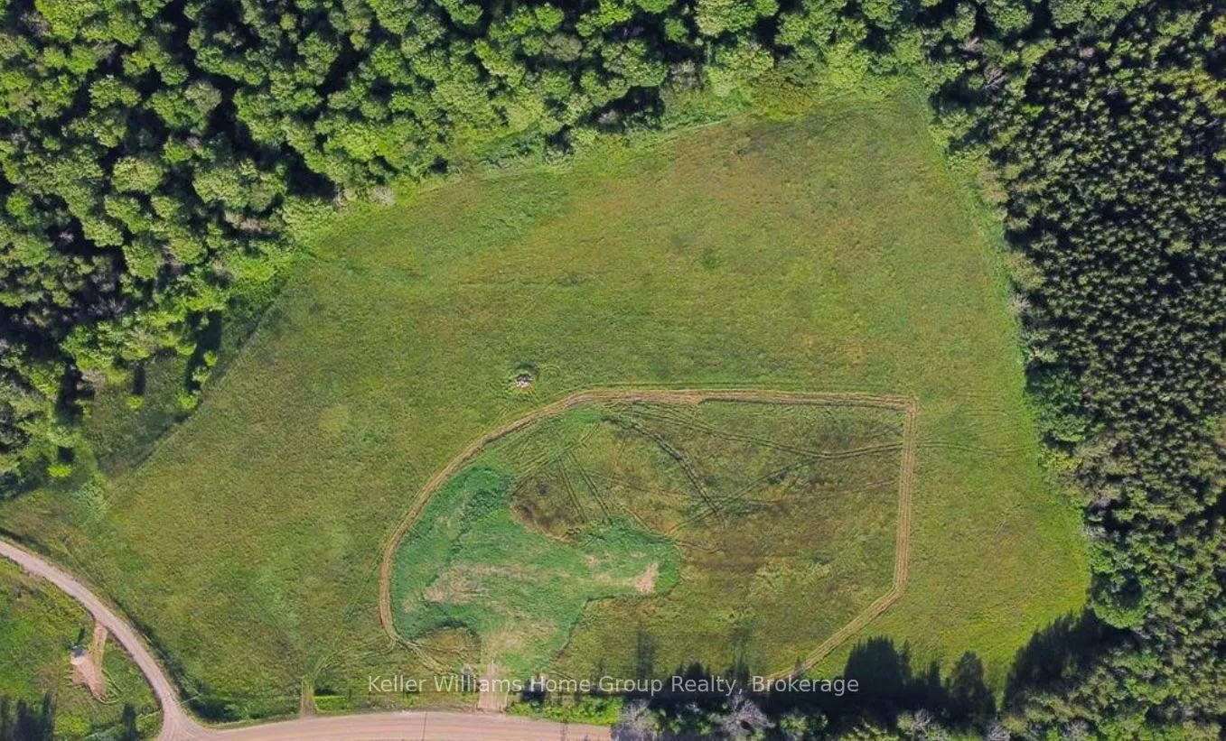 Photo 4 of 678075 Centre Road, Mulmur, Rural Mulmur — HOMEH