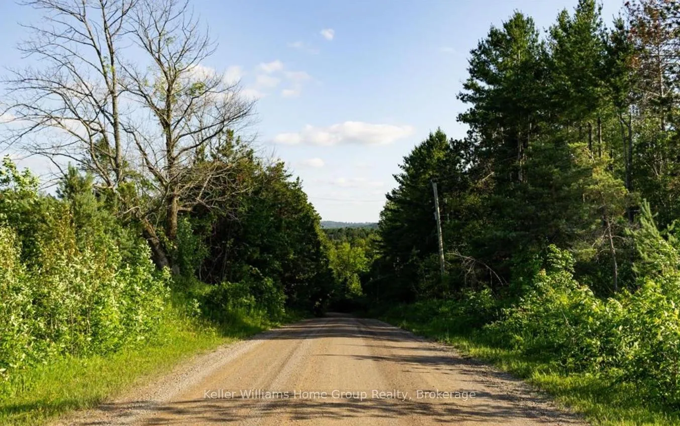 Photo 5 of 678075 Centre Road, Mulmur, Rural Mulmur — HOMEH