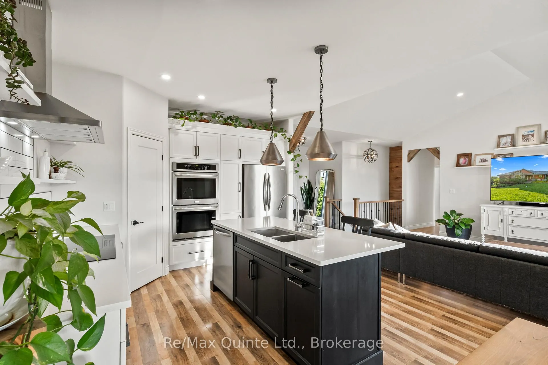 Photo 63 of 68 Hidden Valley Drive, Belleville, Thurlow Ward — HOMEH