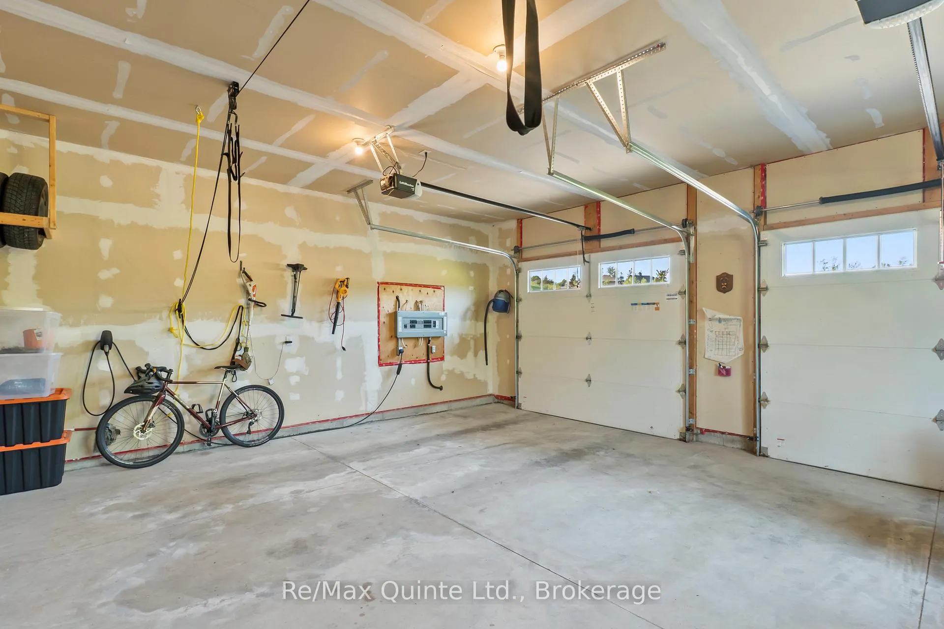 Photo 87 of 68 Hidden Valley Drive, Belleville, Thurlow Ward — HOMEH
