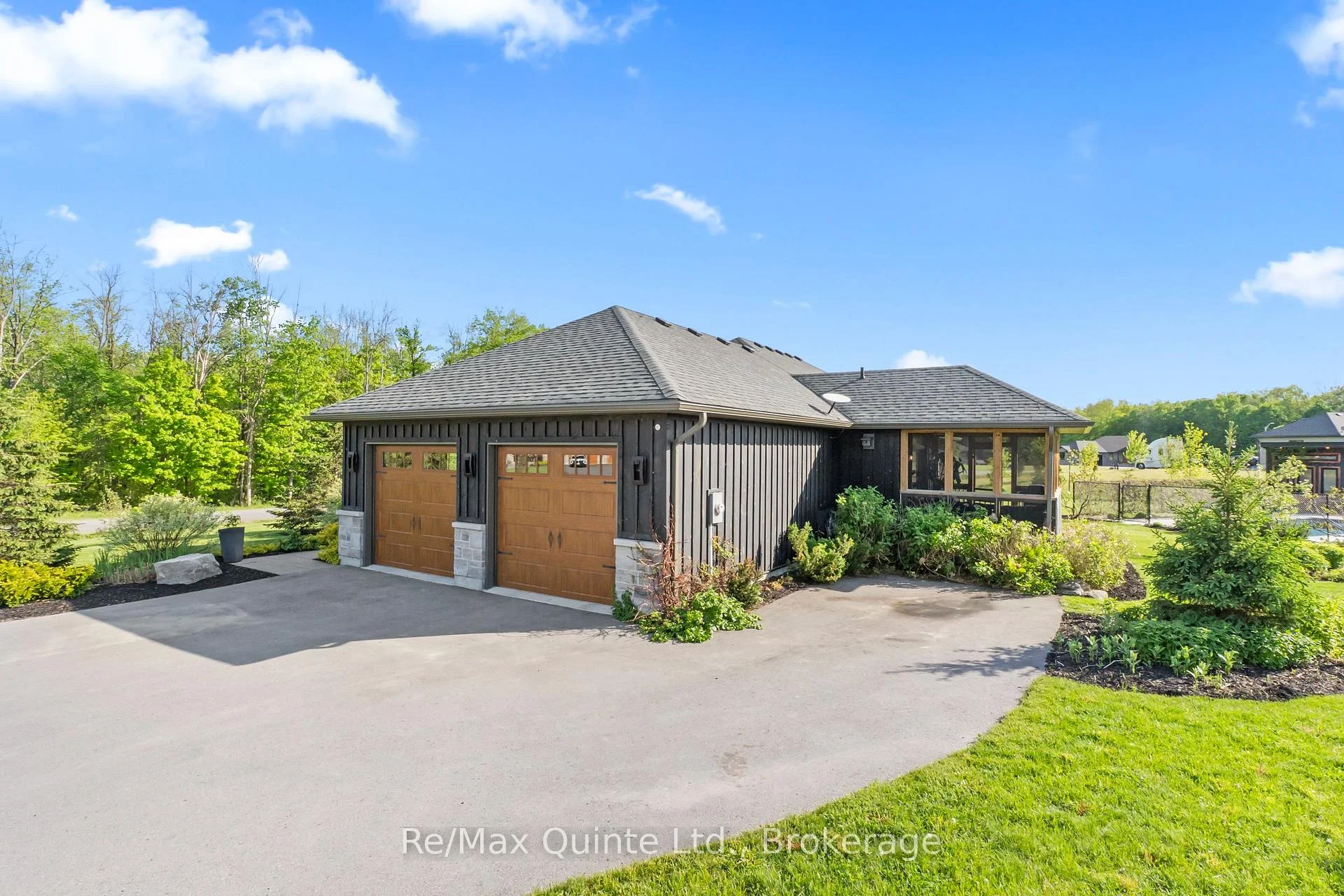 Photo 15 of 68 Hidden Valley Drive, Belleville, Thurlow Ward — HOMEH