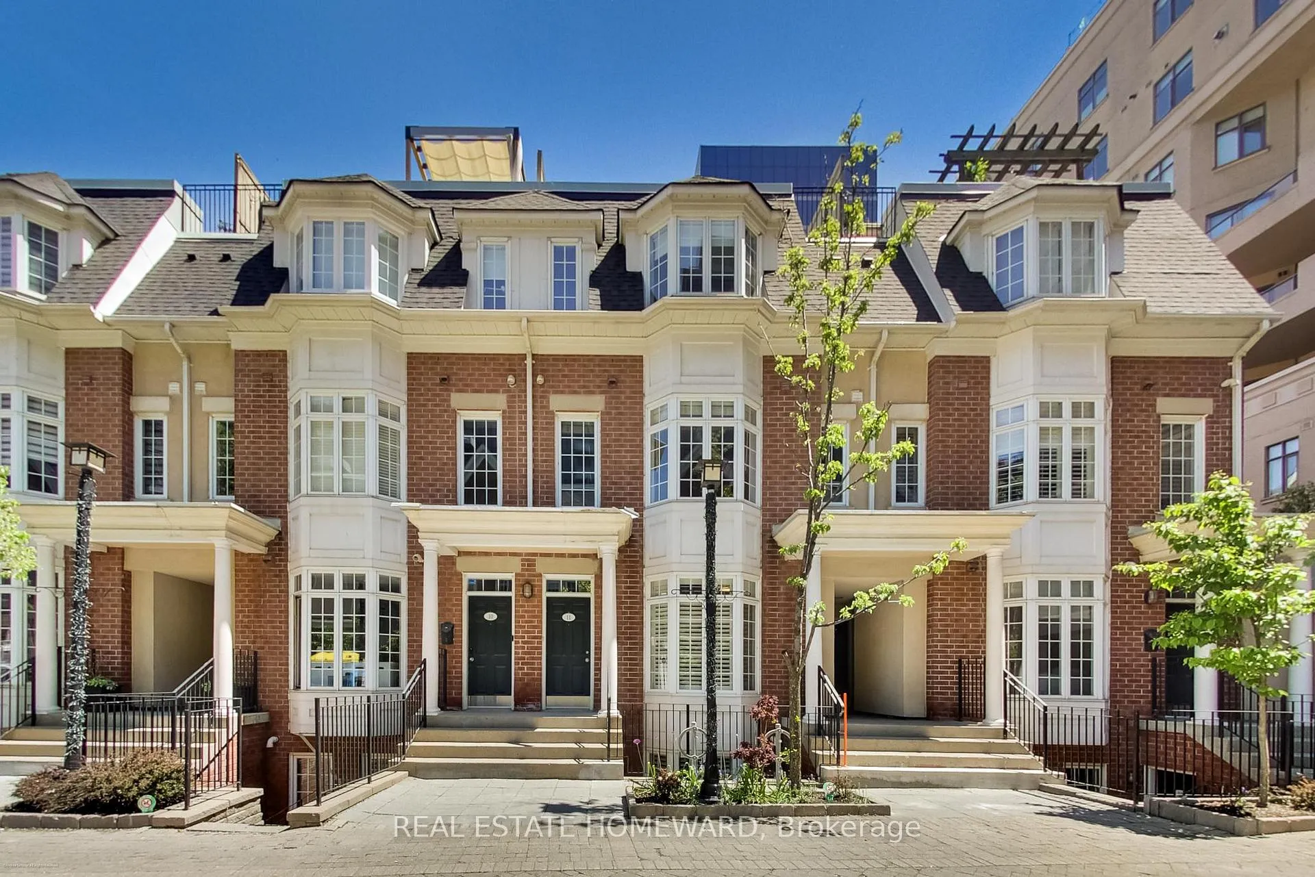 Photo 1 of Unit Th 11, 11 Niagara Street, Toronto, Waterfront Communities — HOMEH