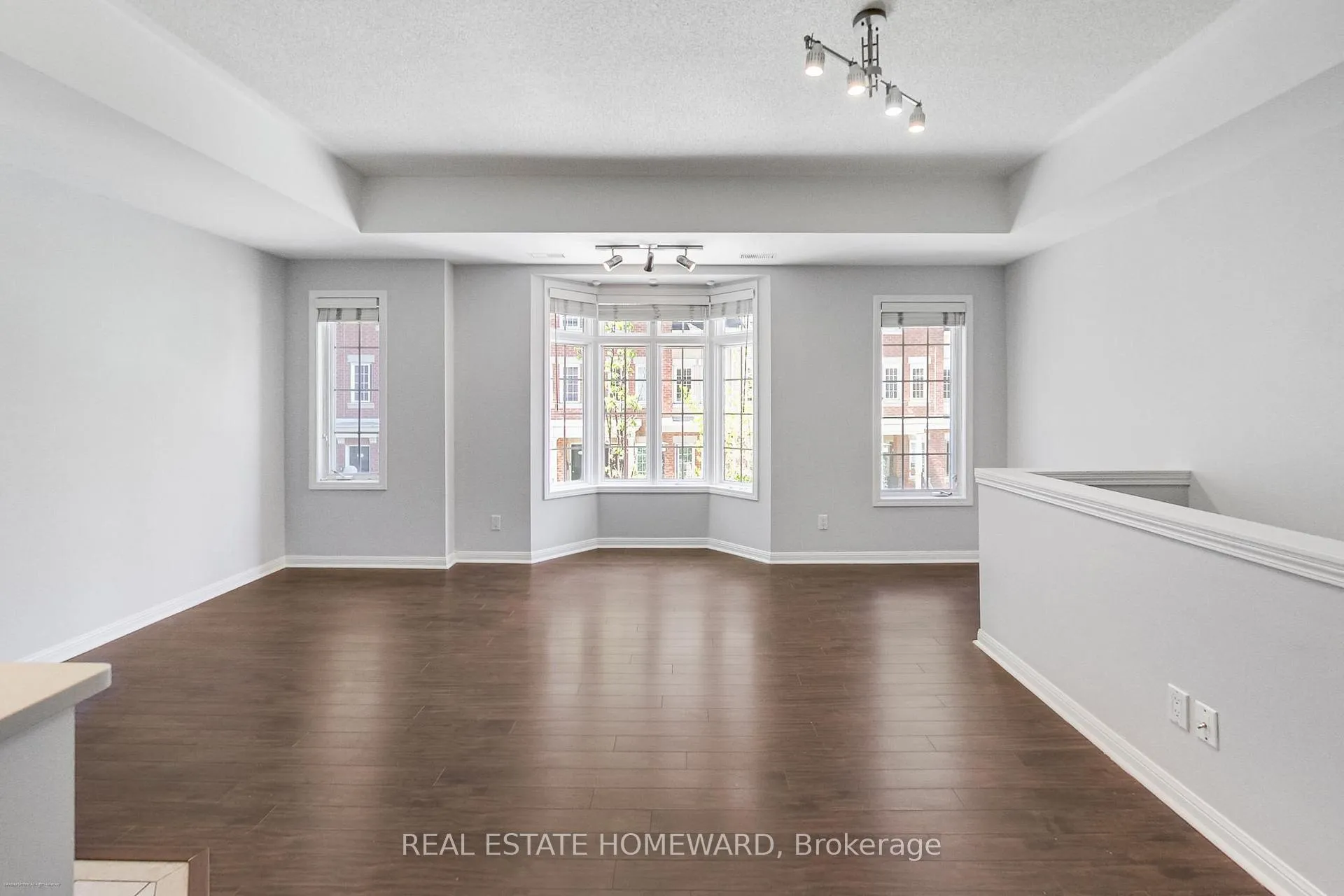 Photo 6 of Unit Th 11, 11 Niagara Street, Toronto, Waterfront Communities — HOMEH