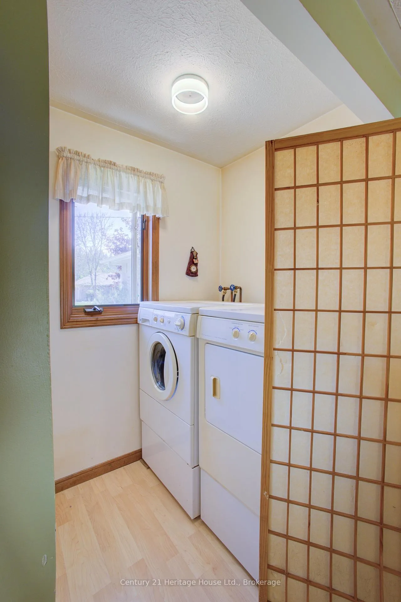 Photo 20 of 320 Arthur Street, West Grey — HOMEH