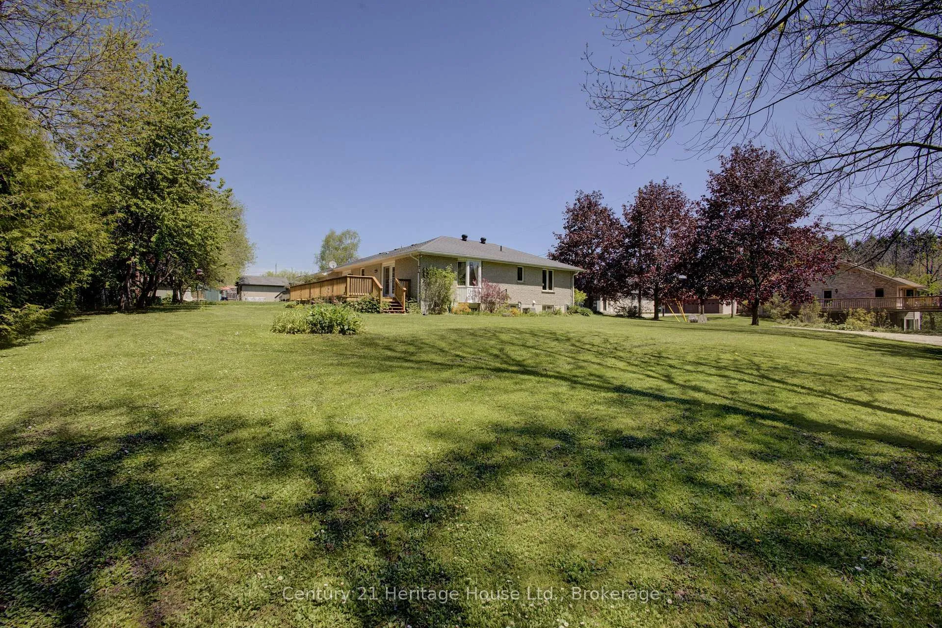 Photo 38 of 320 Arthur Street, West Grey — HOMEH