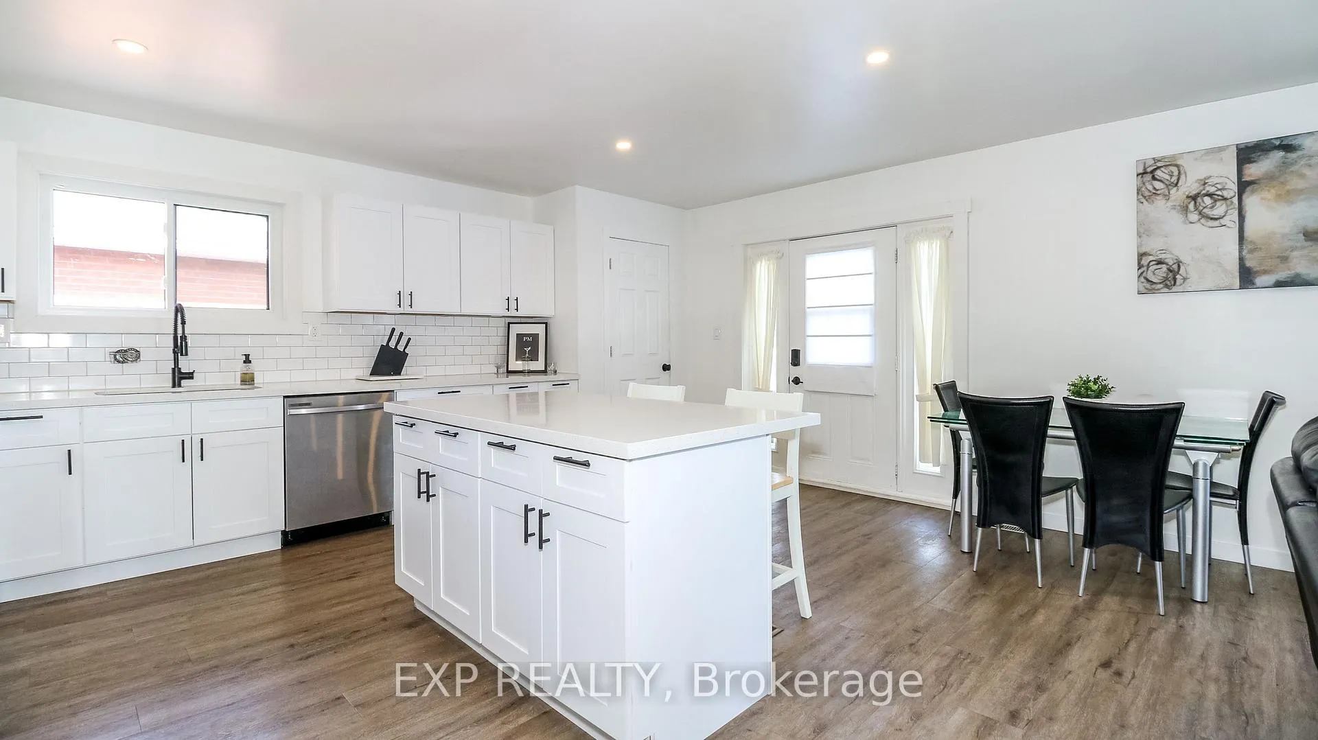 Photo 13 of 5 Bourgeois Beach Road, Tay, Victoria Harbour — HOMEH