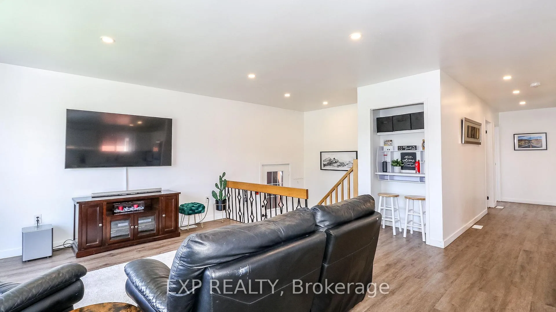 Photo 16 of 5 Bourgeois Beach Road, Tay, Victoria Harbour — HOMEH