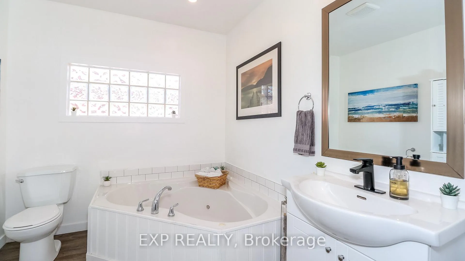 Photo 20 of 5 Bourgeois Beach Road, Tay, Victoria Harbour — HOMEH