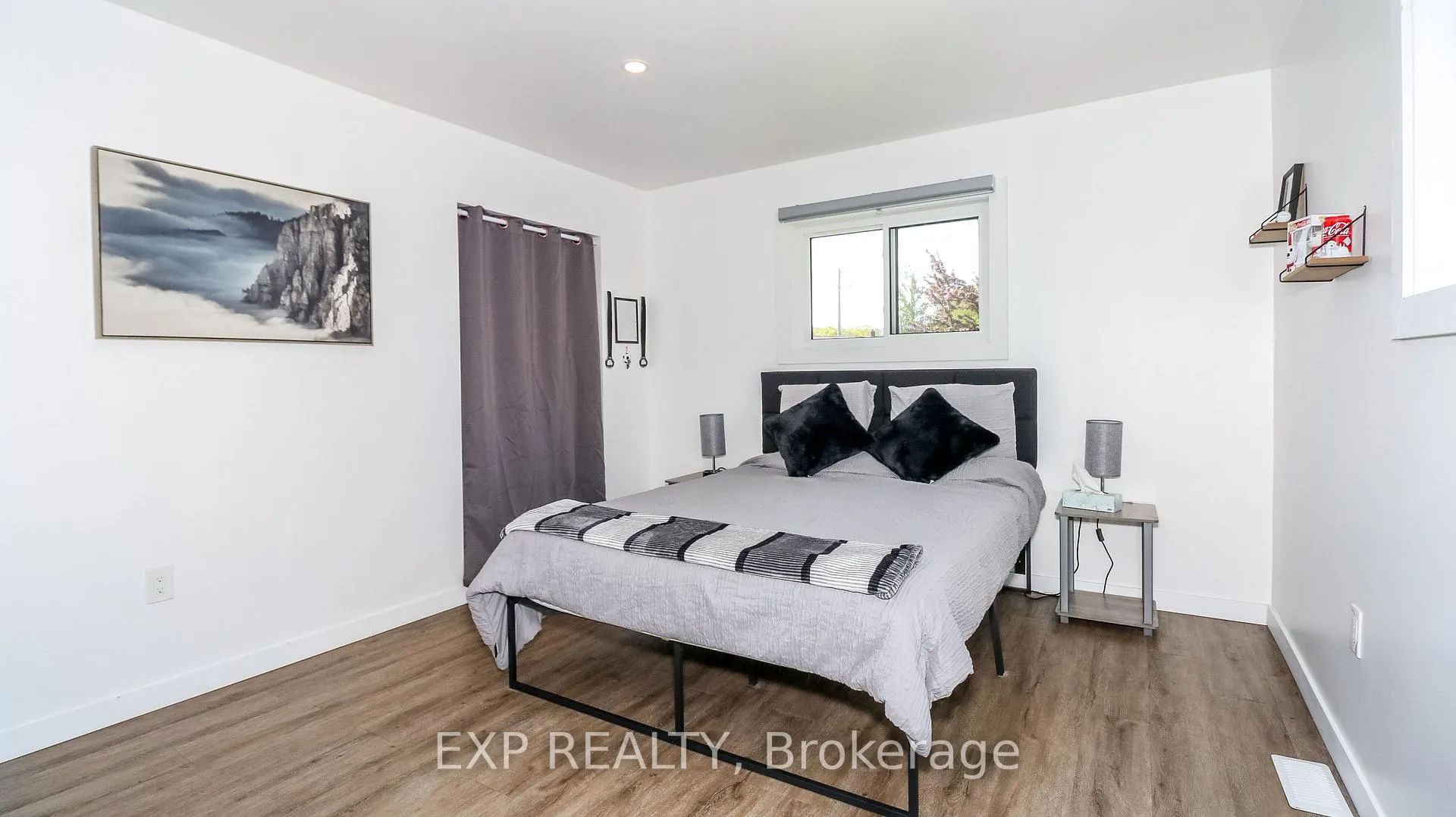 Photo 25 of 5 Bourgeois Beach Road, Tay, Victoria Harbour — HOMEH