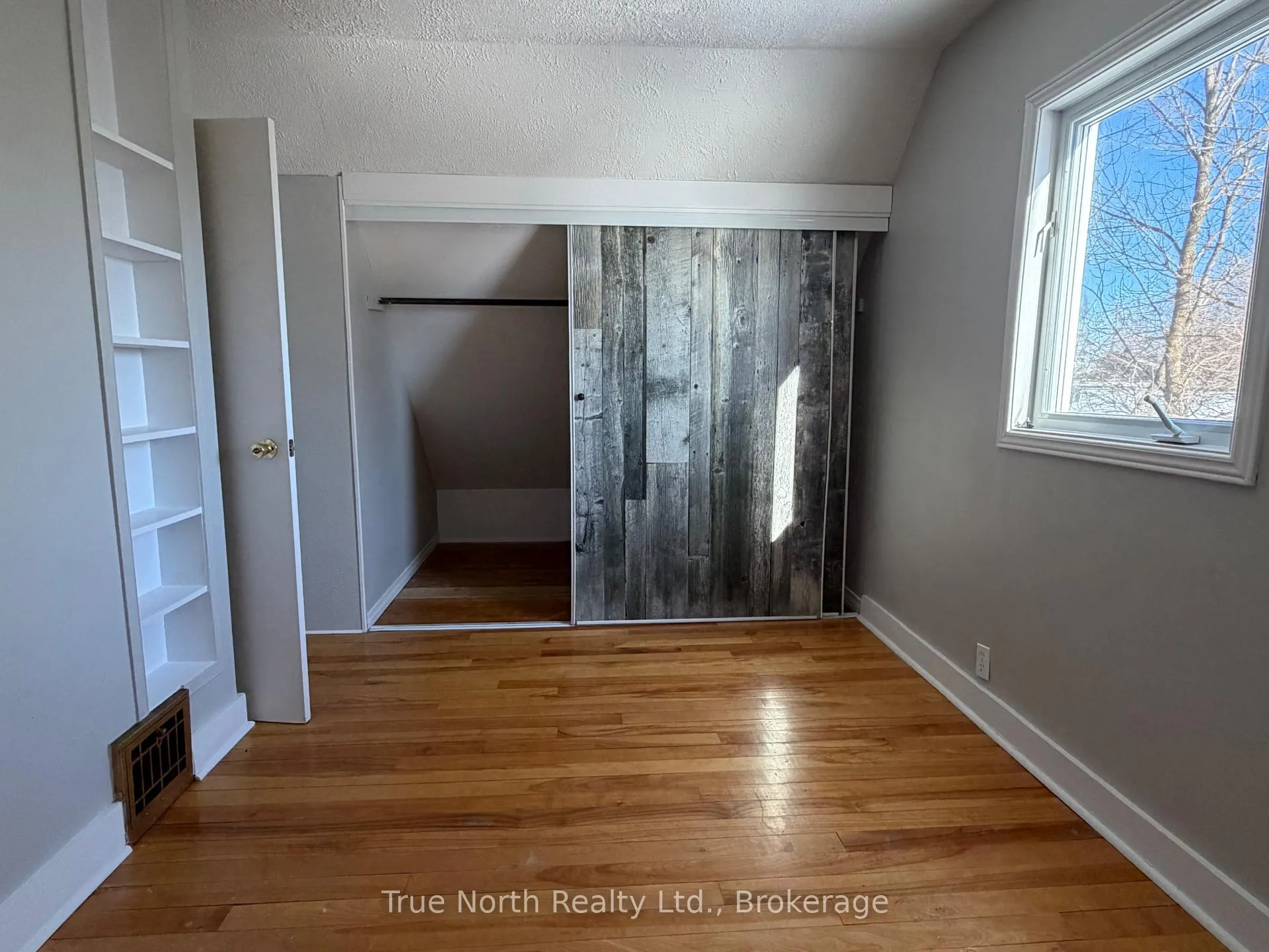 Photo 7 of 6 Dominion Avenue, Kapuskasing — HOMEH