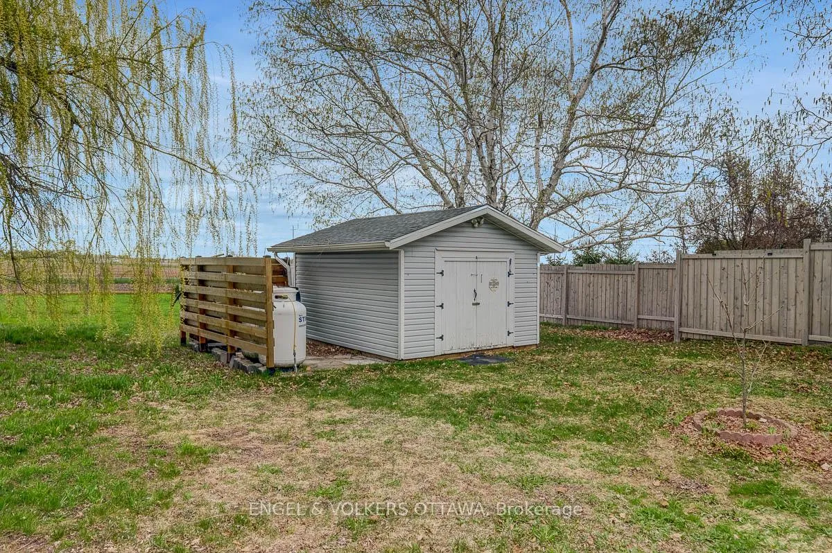 Photo 34 of 2963 Roger Stevens Drive E, Ottawa, Rideau Twp South To Roger Stevens Drive — HOMEH
