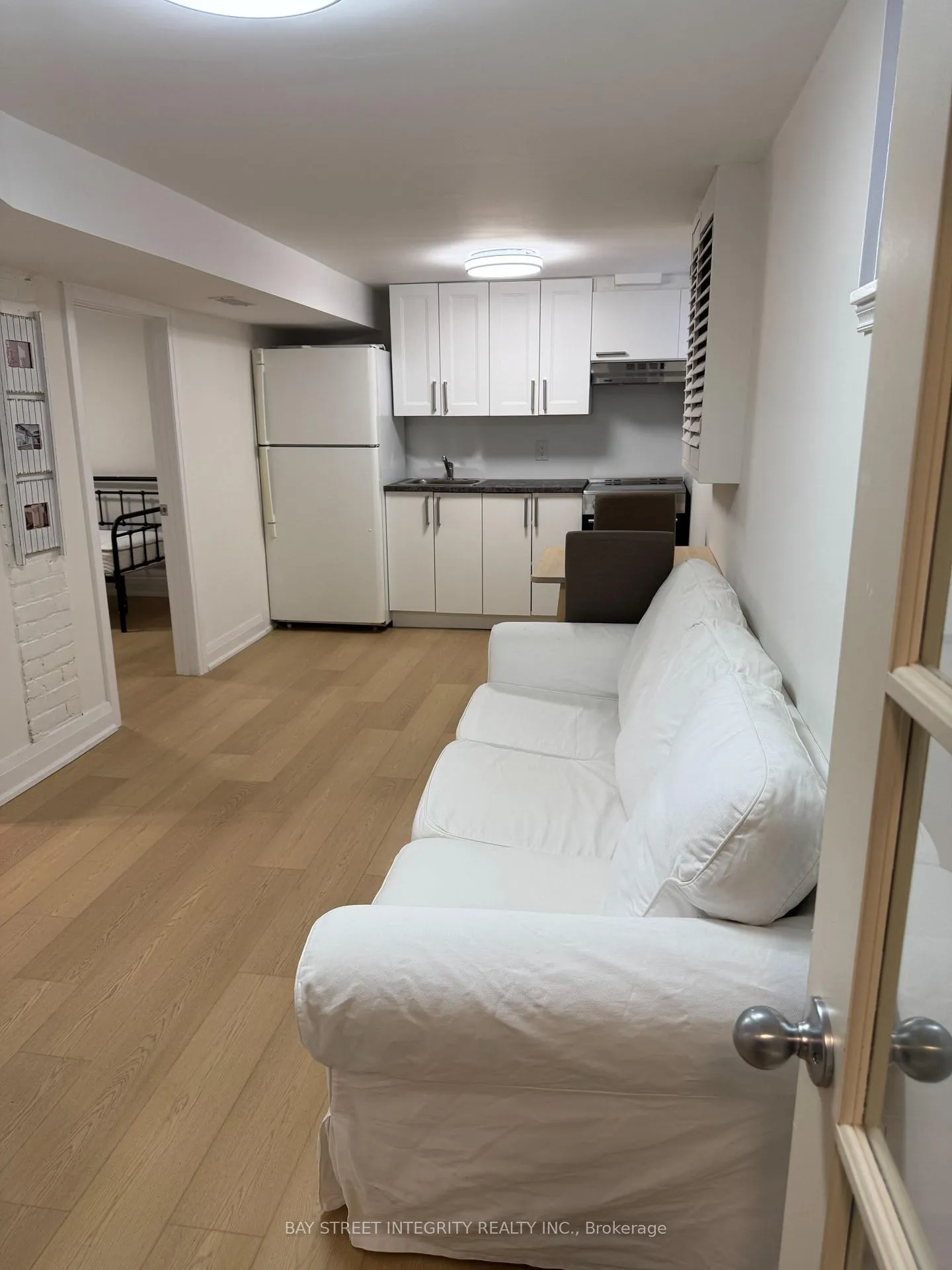Photo 2 of 244 King Edward Avenue, Toronto, Woodbine-Lumsden — HOMEH