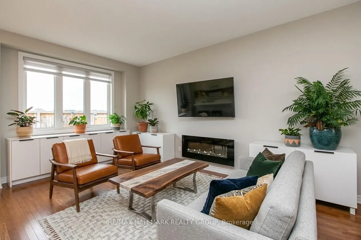Photo 7 of 178 Yellowcress Way, Ottawa, Avalon West — HOMEH