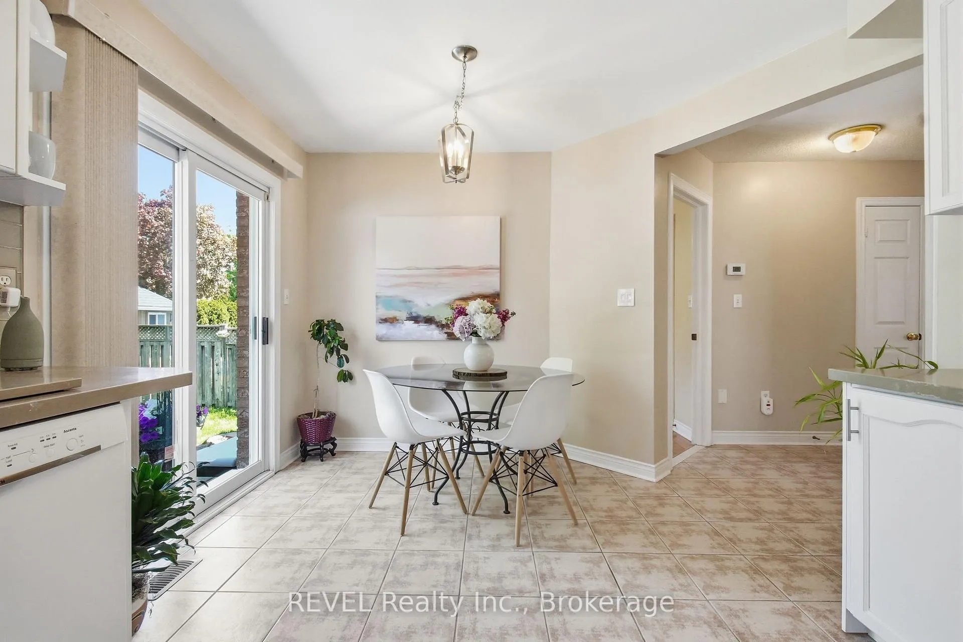 Photo 18 of 16 Parnell Crescent, Whitby, Pringle Creek — HOMEH
