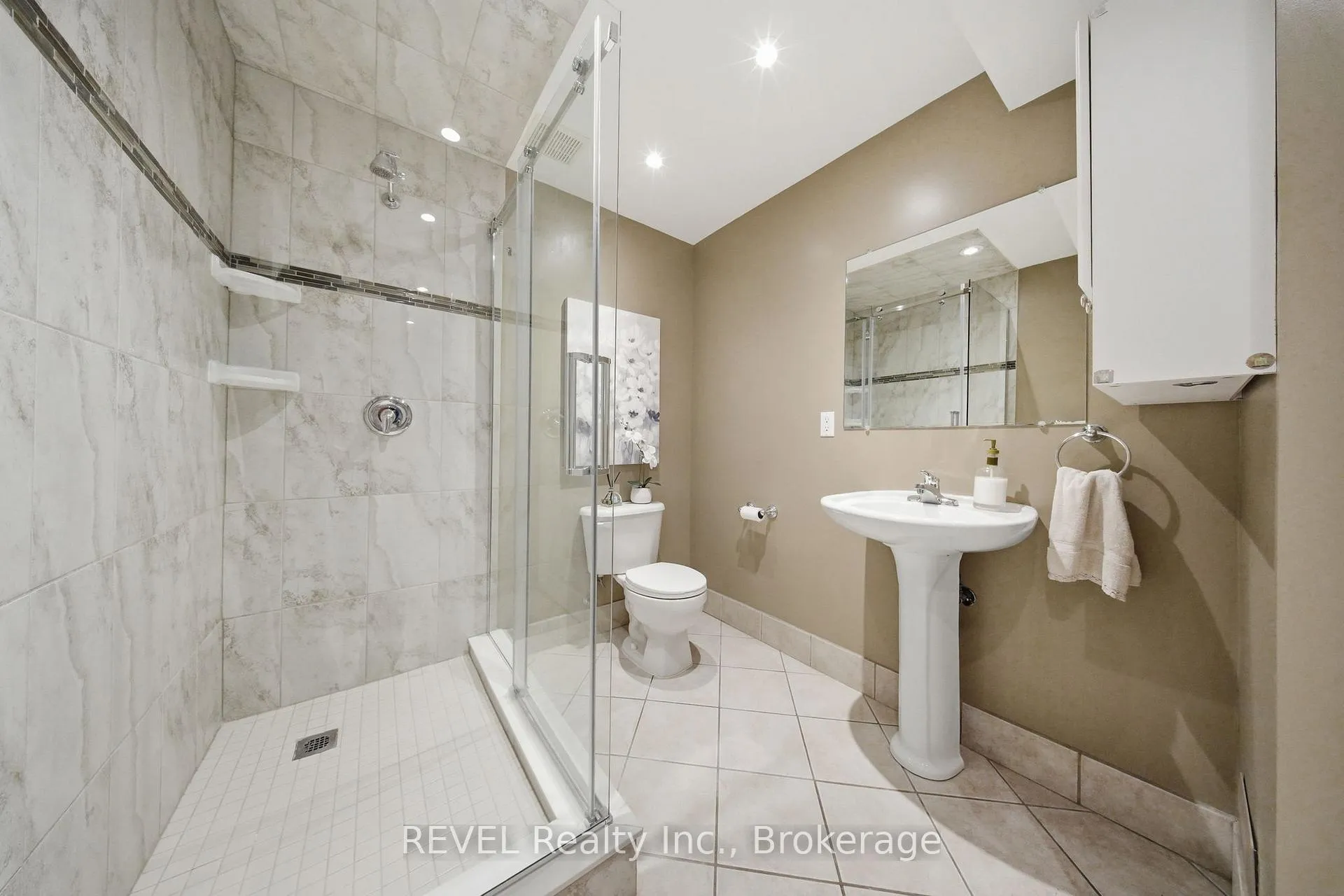 Photo 29 of 16 Parnell Crescent, Whitby, Pringle Creek — HOMEH