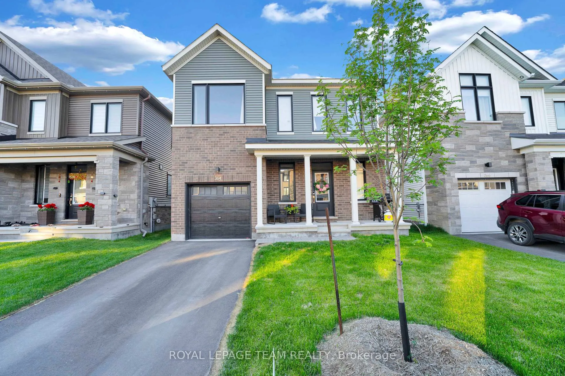 Photo 2 of 364 Peninsula Road, Ottawa, Barrhaven - Heritage Park — HOMEH