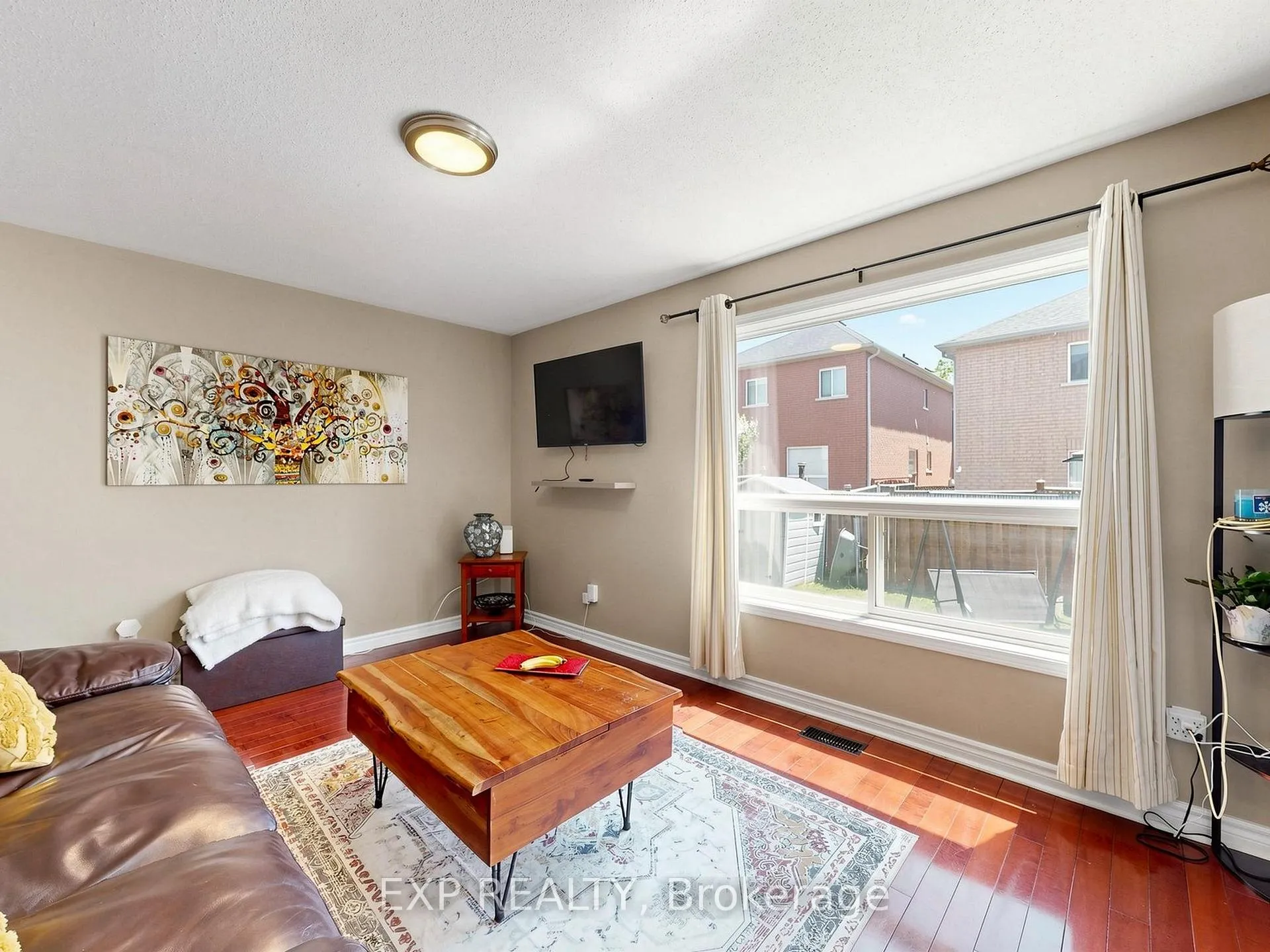 Photo 9 of 41 Bramfield Street, Brampton, Fletcher's Meadow — HOMEH