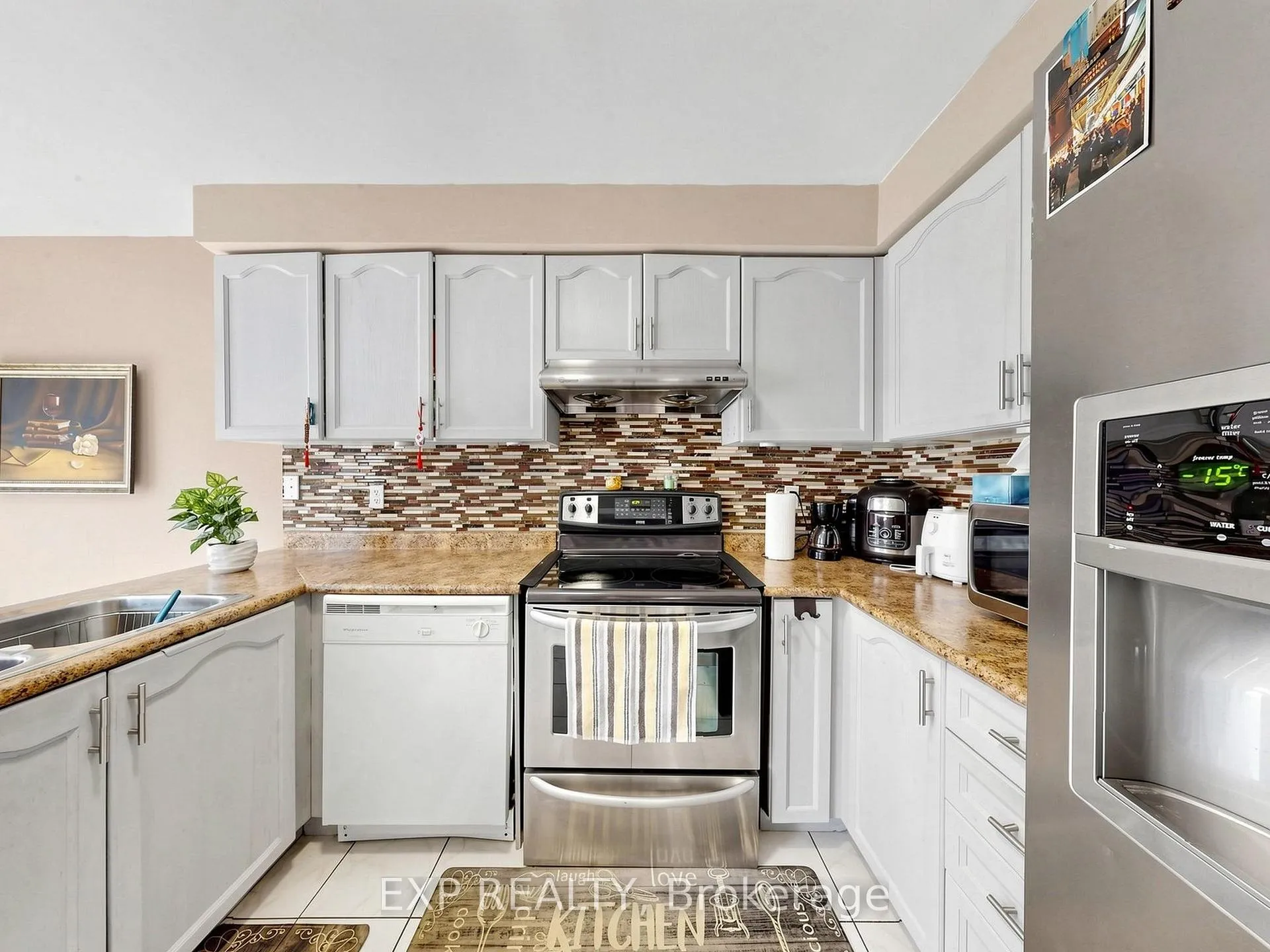 Photo 15 of 41 Bramfield Street, Brampton, Fletcher's Meadow — HOMEH
