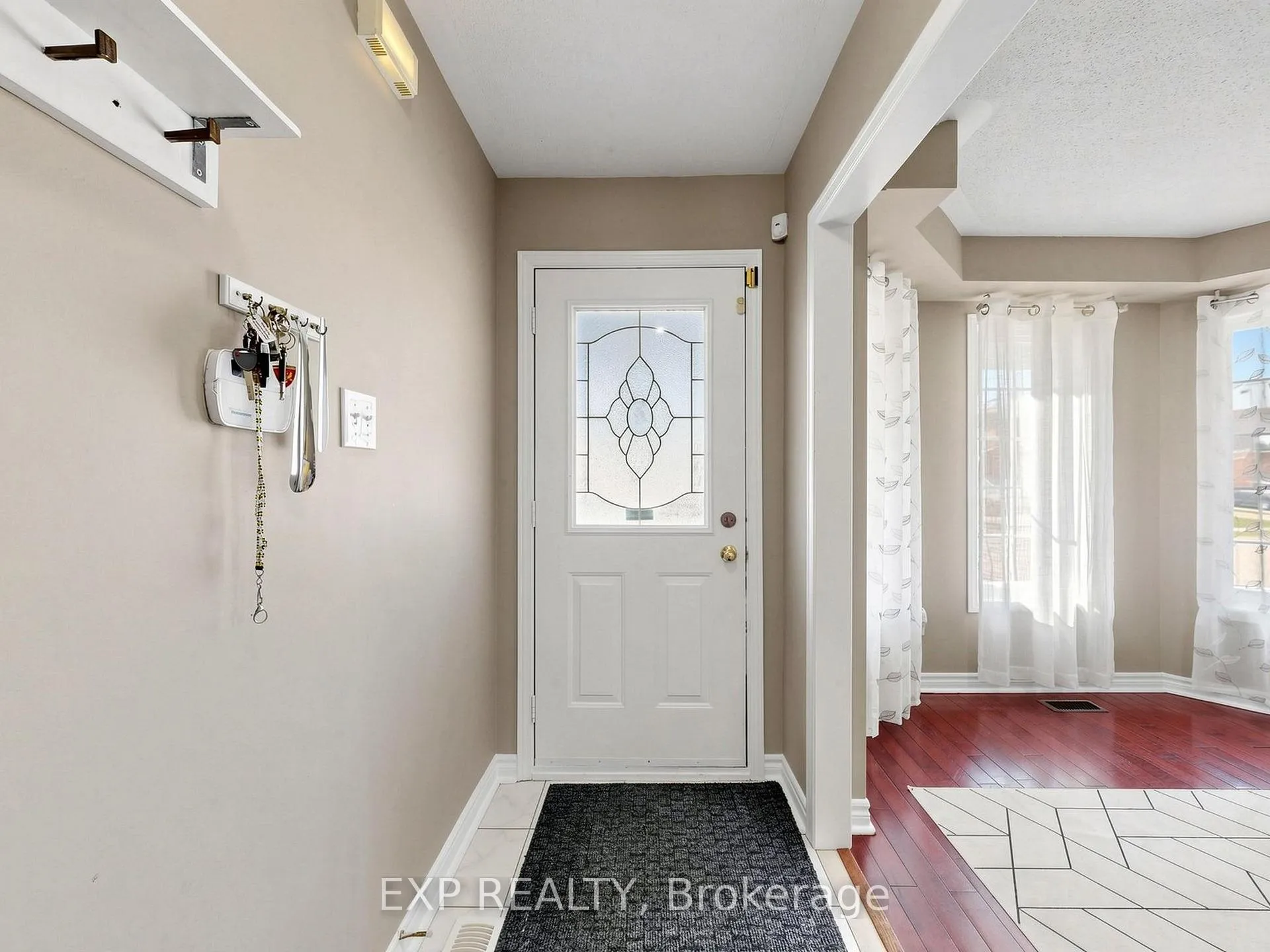 Photo 22 of 41 Bramfield Street, Brampton, Fletcher's Meadow — HOMEH