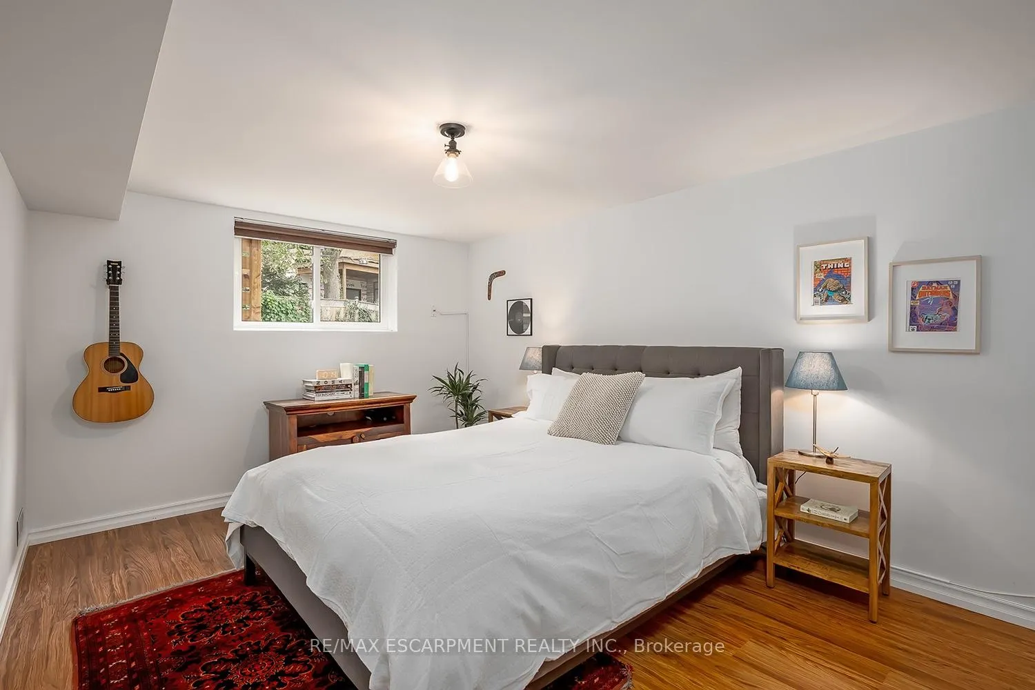 Photo 29 of 406 Oakwood Drive, Burlington, Roseland — HOMEH