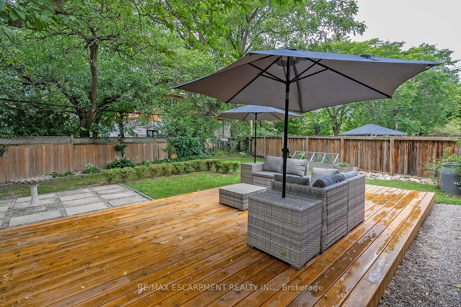 Photo 39 of 406 Oakwood Drive, Burlington, Roseland — HOMEH