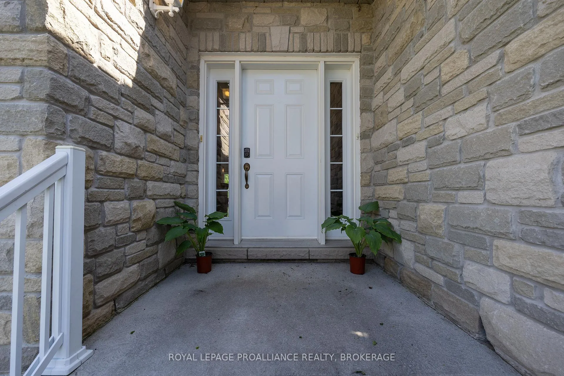 Photo 3 of 730 Amaryllis Street, Kingston, City Northwest — HOMEH