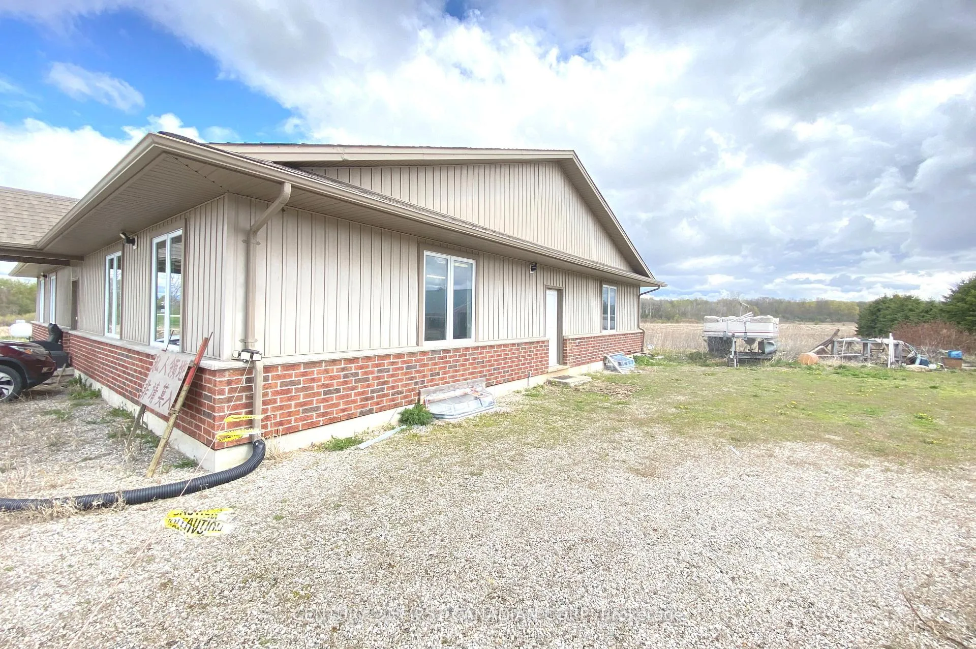Photo 3 of 21000 Rebecca Road, Thames Centre, Rural Thames Centre — HOMEH